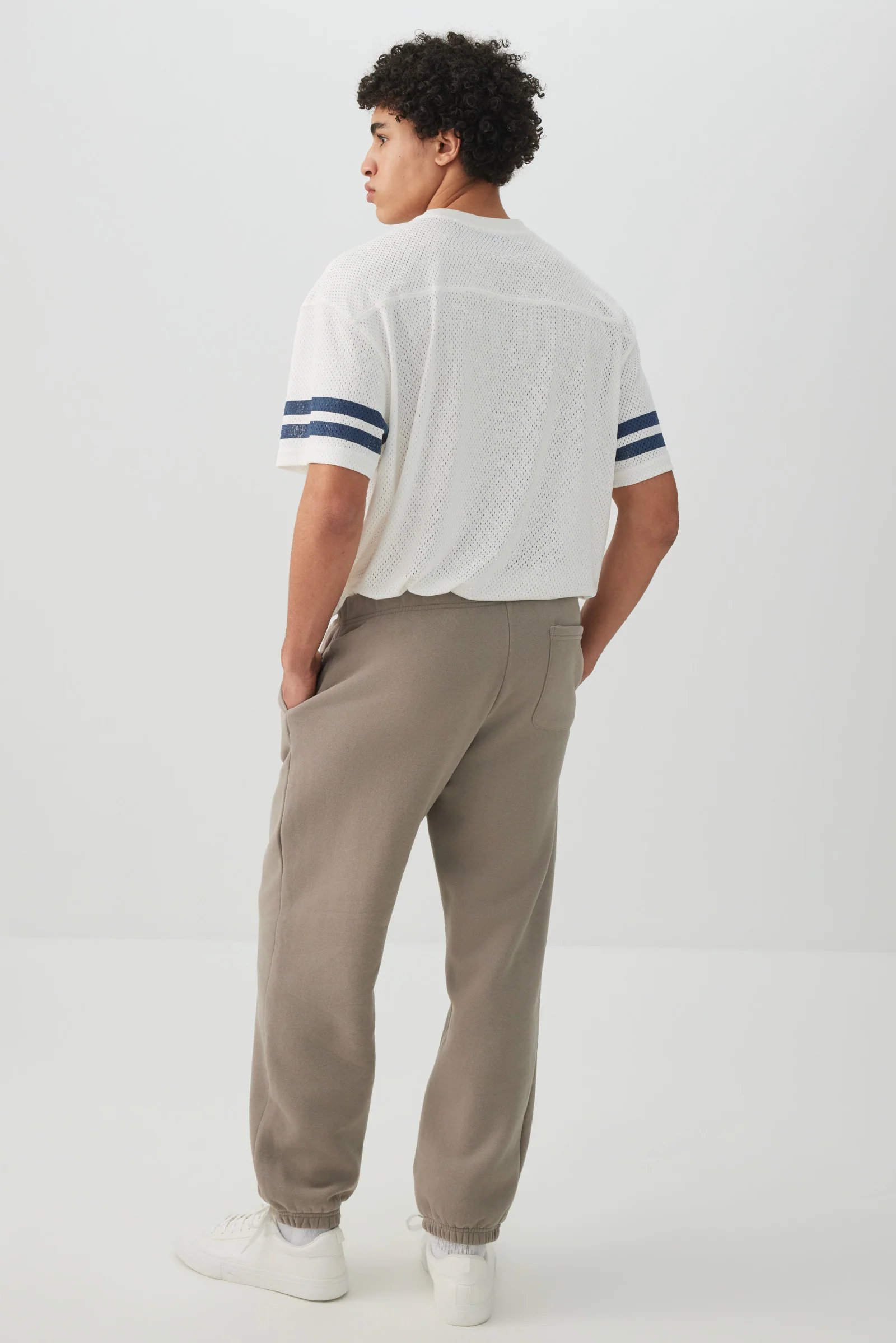 MADESOFT™ Fleece Sweatpants - Image 4
