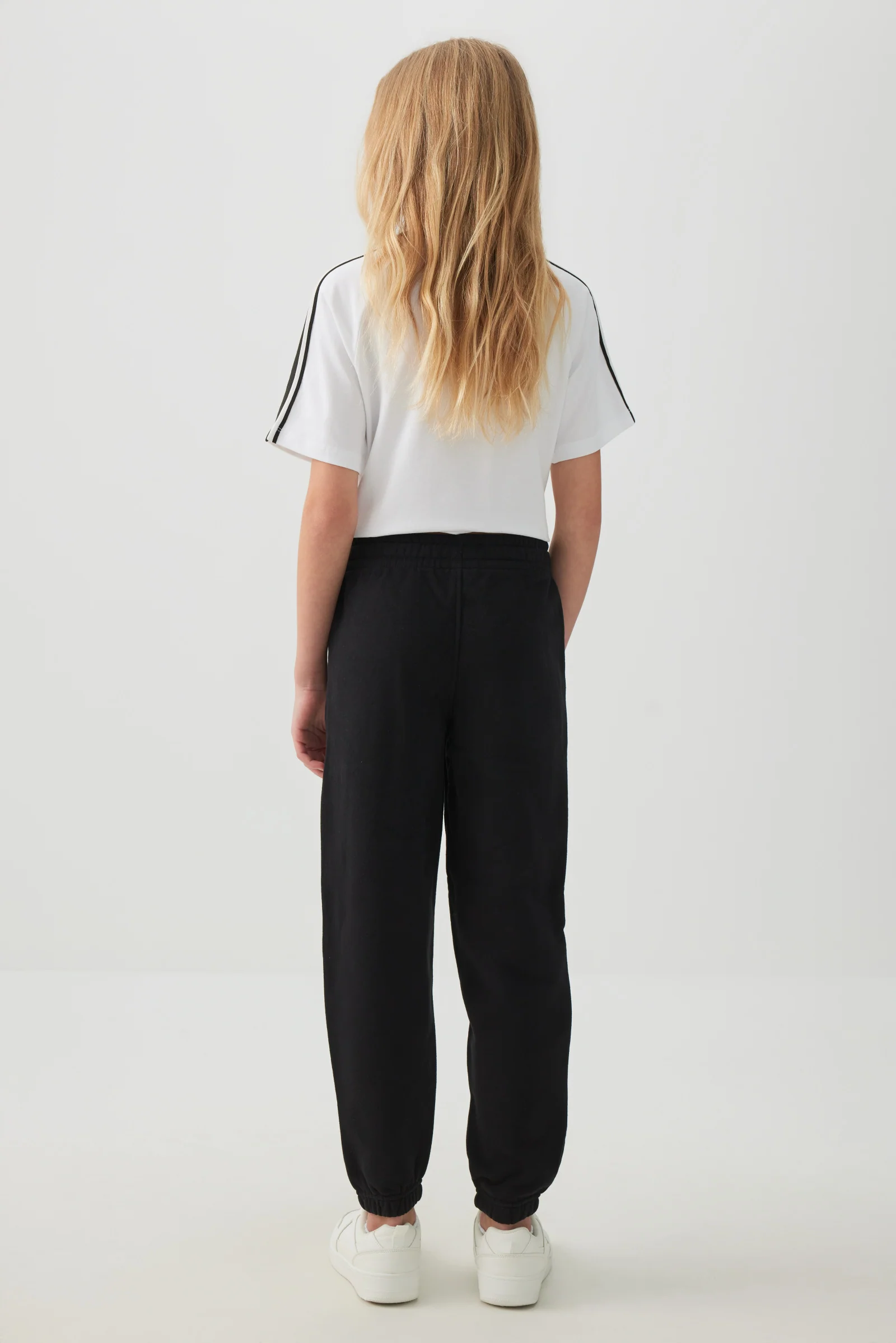 MADESOFT™ Fleece Sweatpants - Image 4