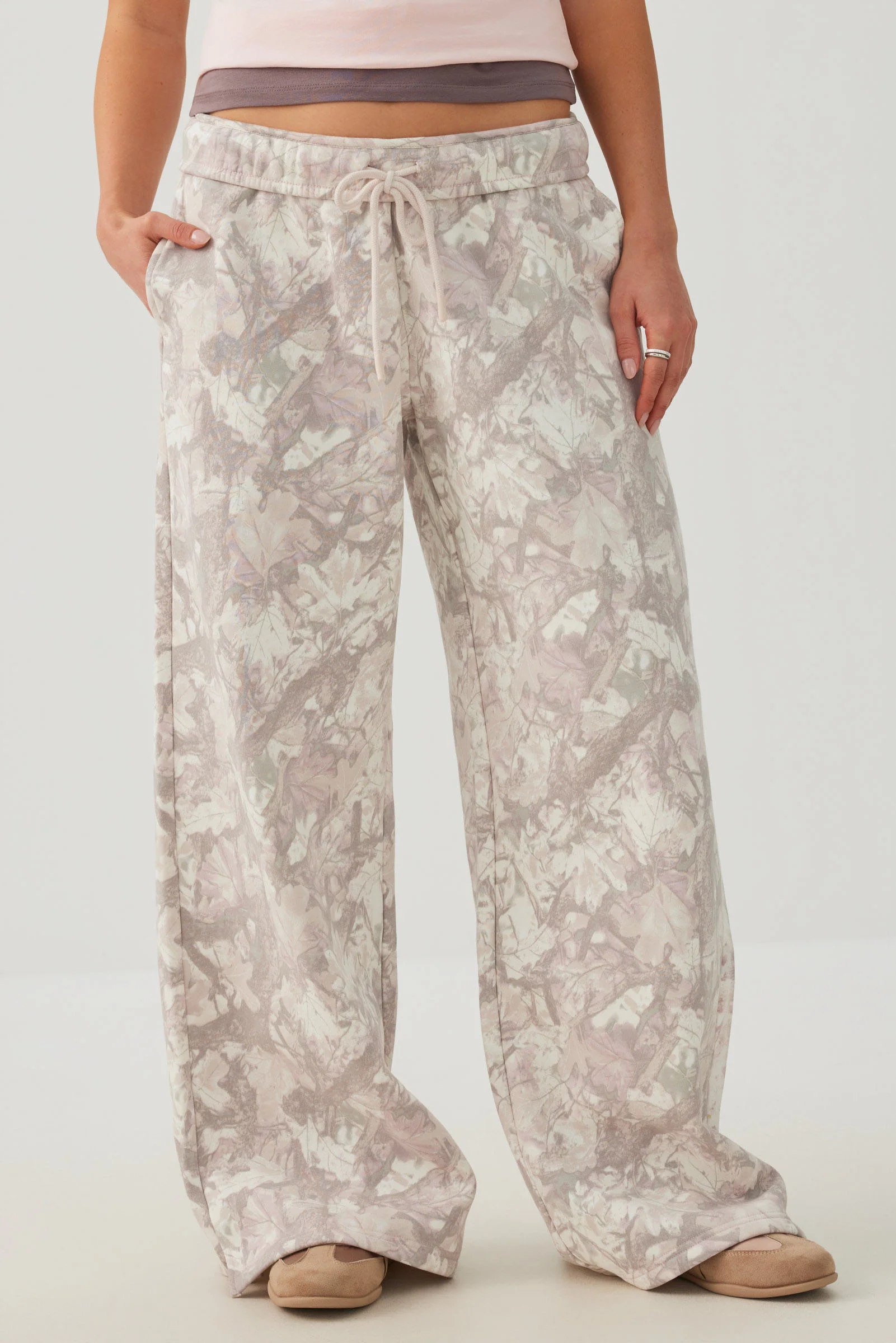 MADESOFT™ Fleece Wide Leg Sweatpants - Image 2