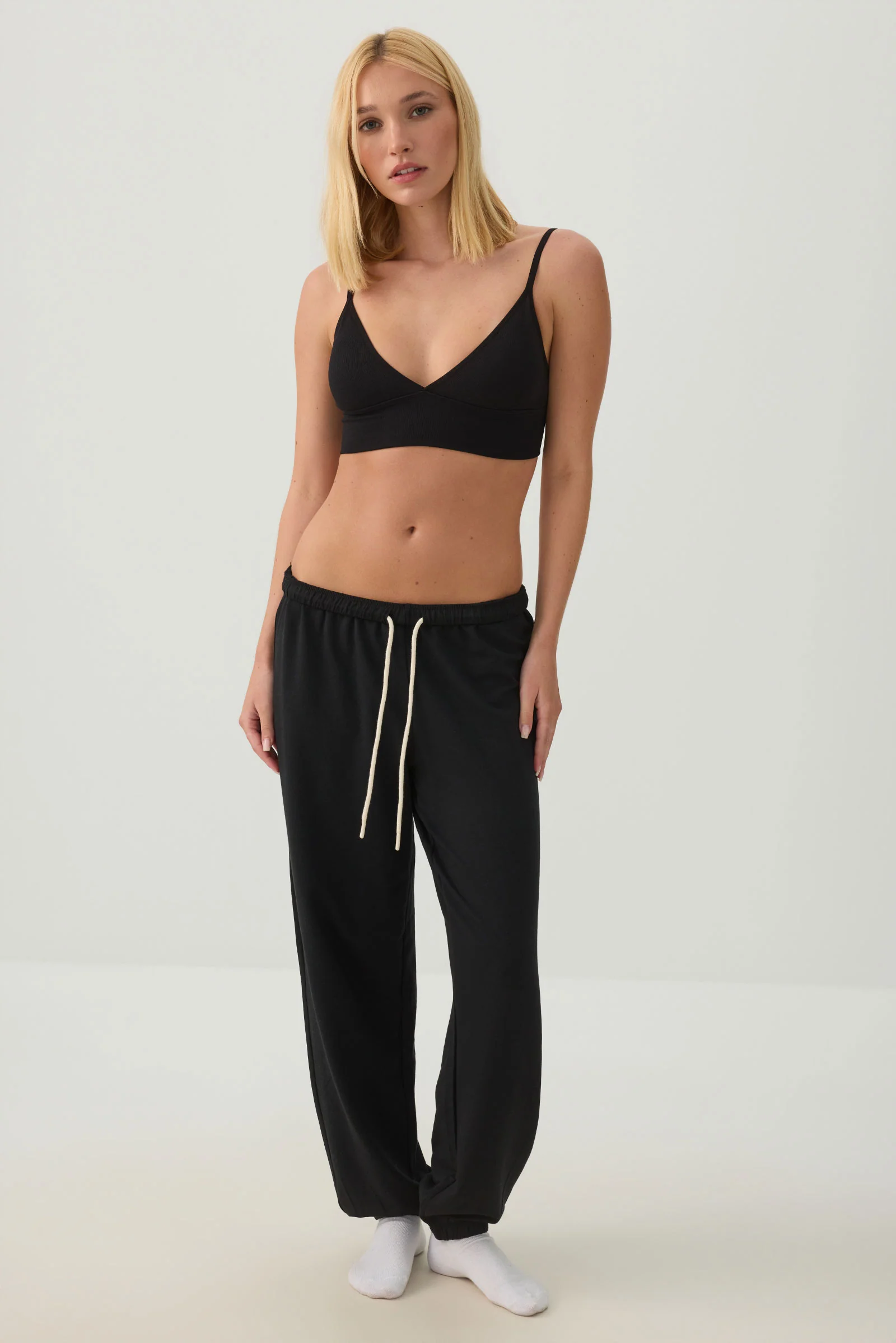 MADESOFT™ Seamless Bralette - Image 3