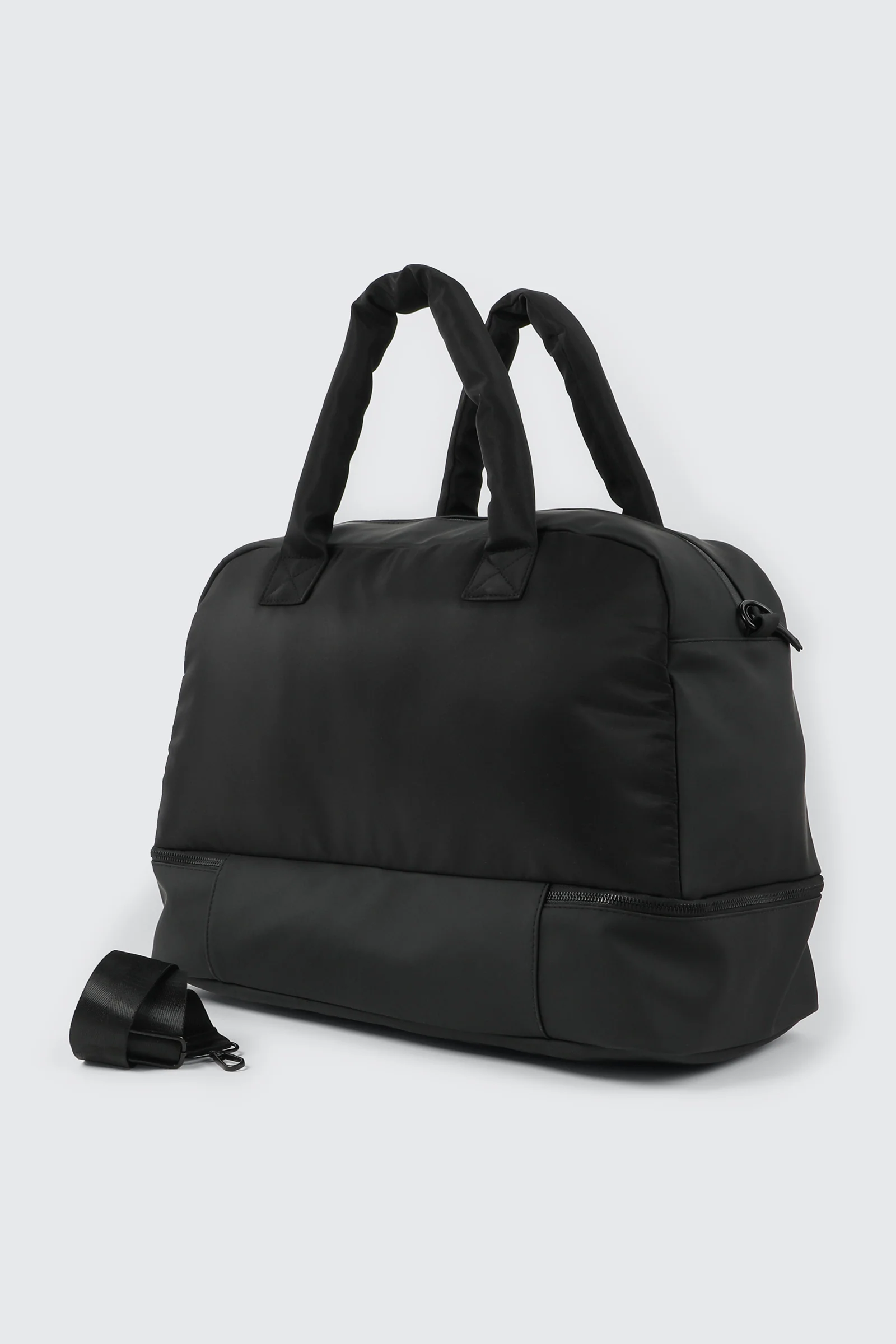 Medium Gym Bag with Detachable Shoulder Strap - Image 2