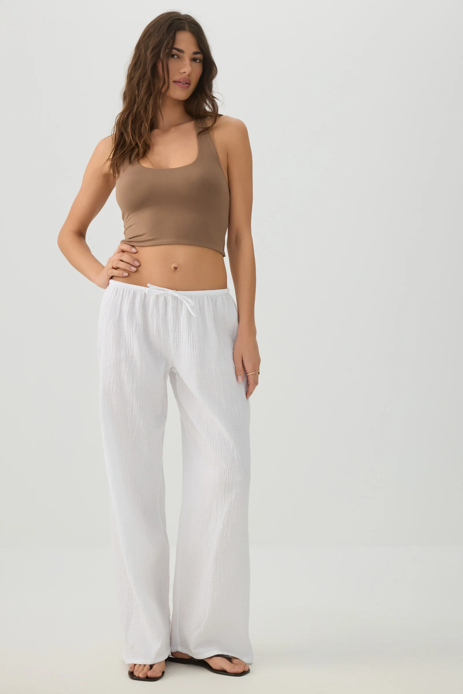 Mid Rise Pull On Wide Leg Pant