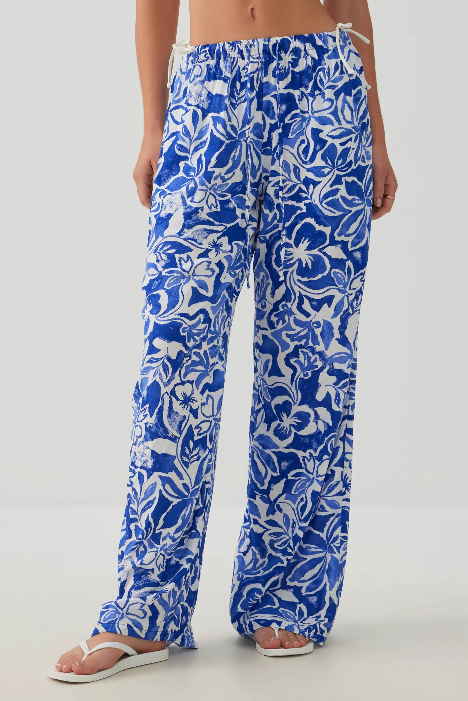 Mid Rise Slouchy Wide Leg Pant - Image 2