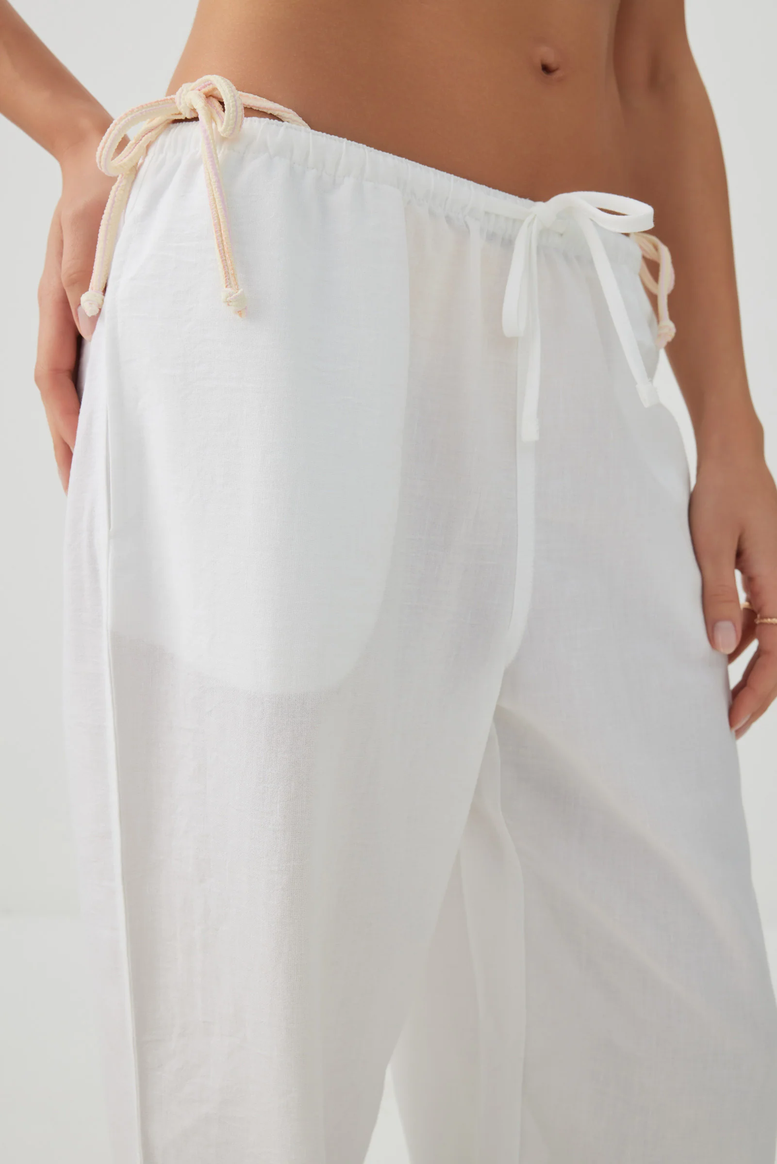 Mid Rise Wide Leg Pants - Image 4