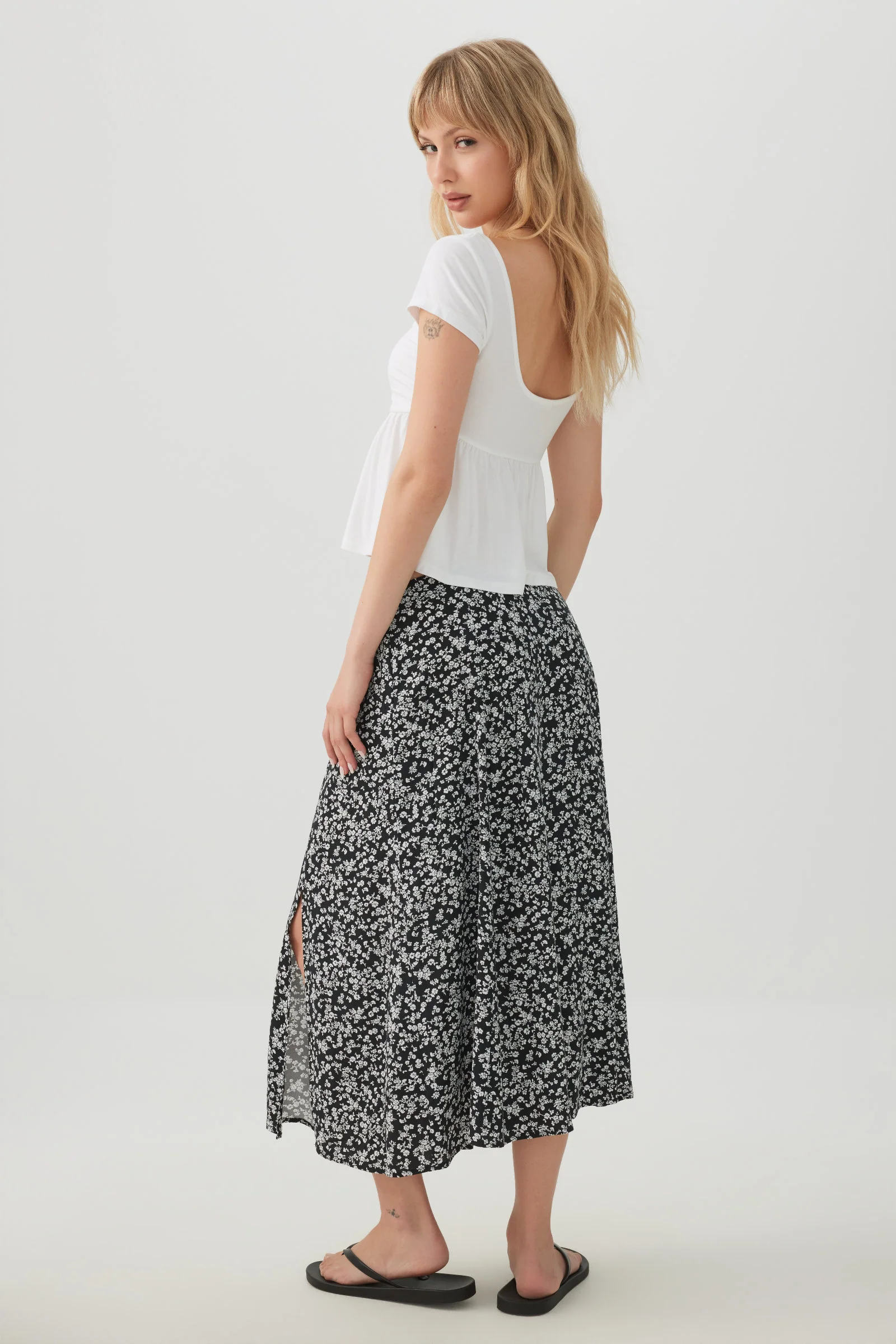 Midi A Line Skirt with Slit - Image 4