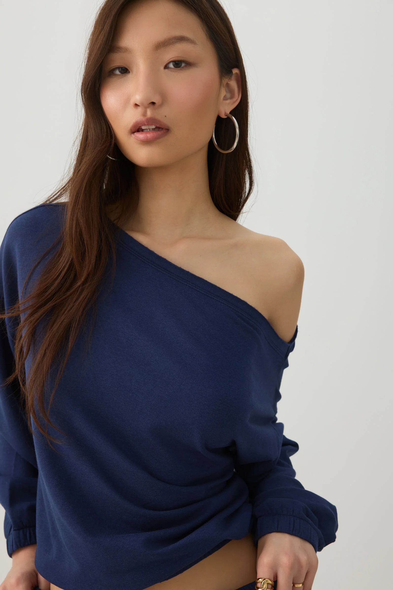 Off Shoulder Oversized Sweatshirt
