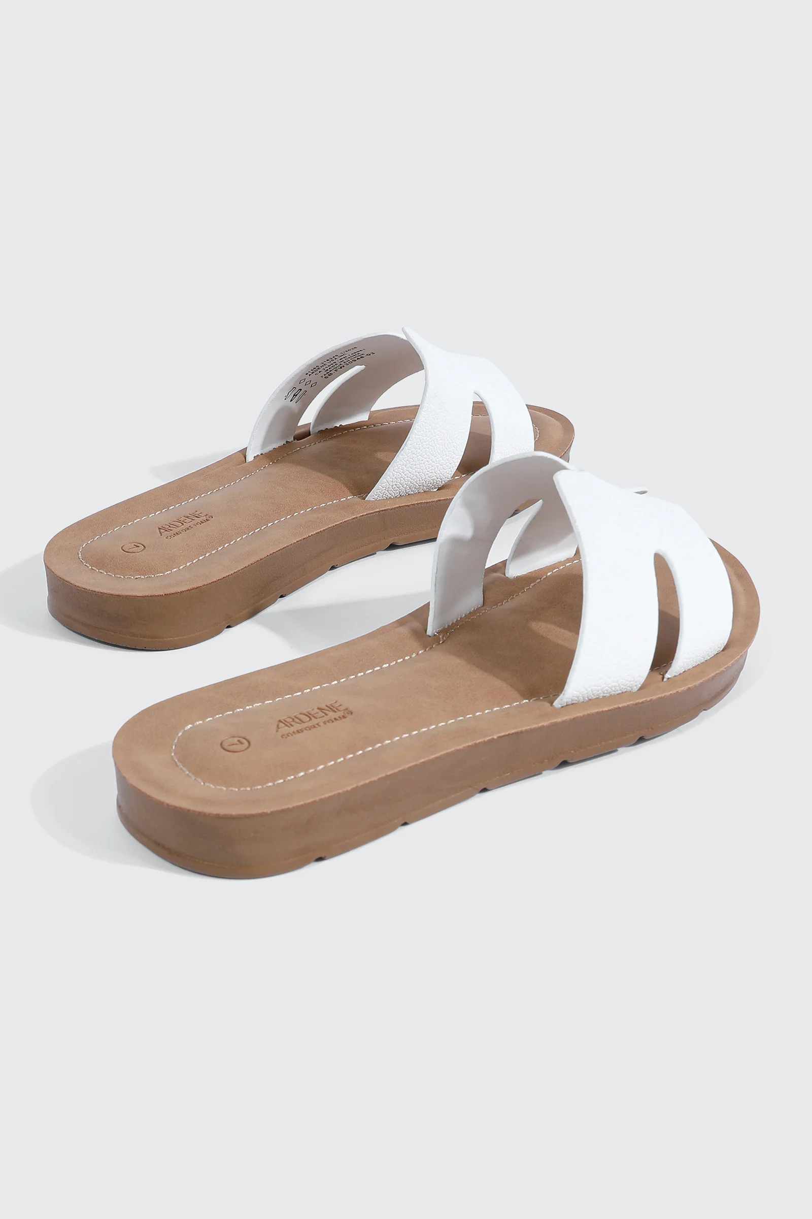 One Band Flat Sandals - Image 3