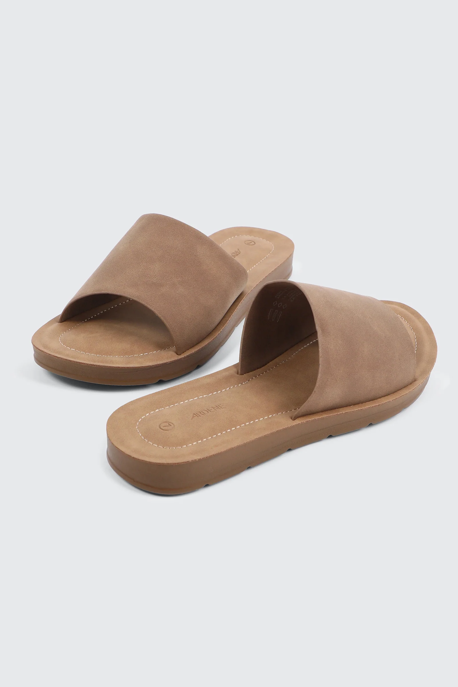 One-Band Platform Sandals - Image 3