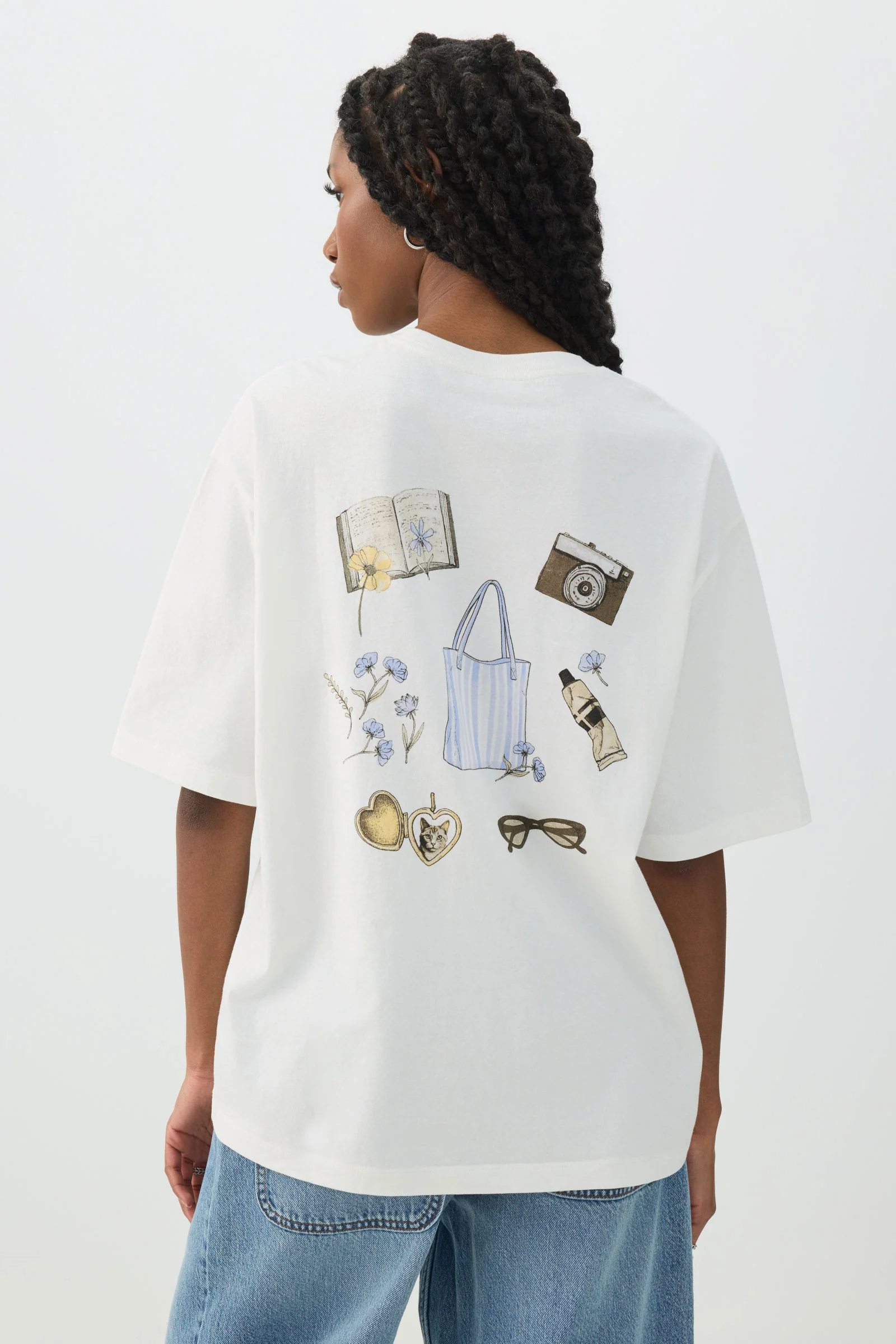Oversized Graphic T-Shirt - Image 4