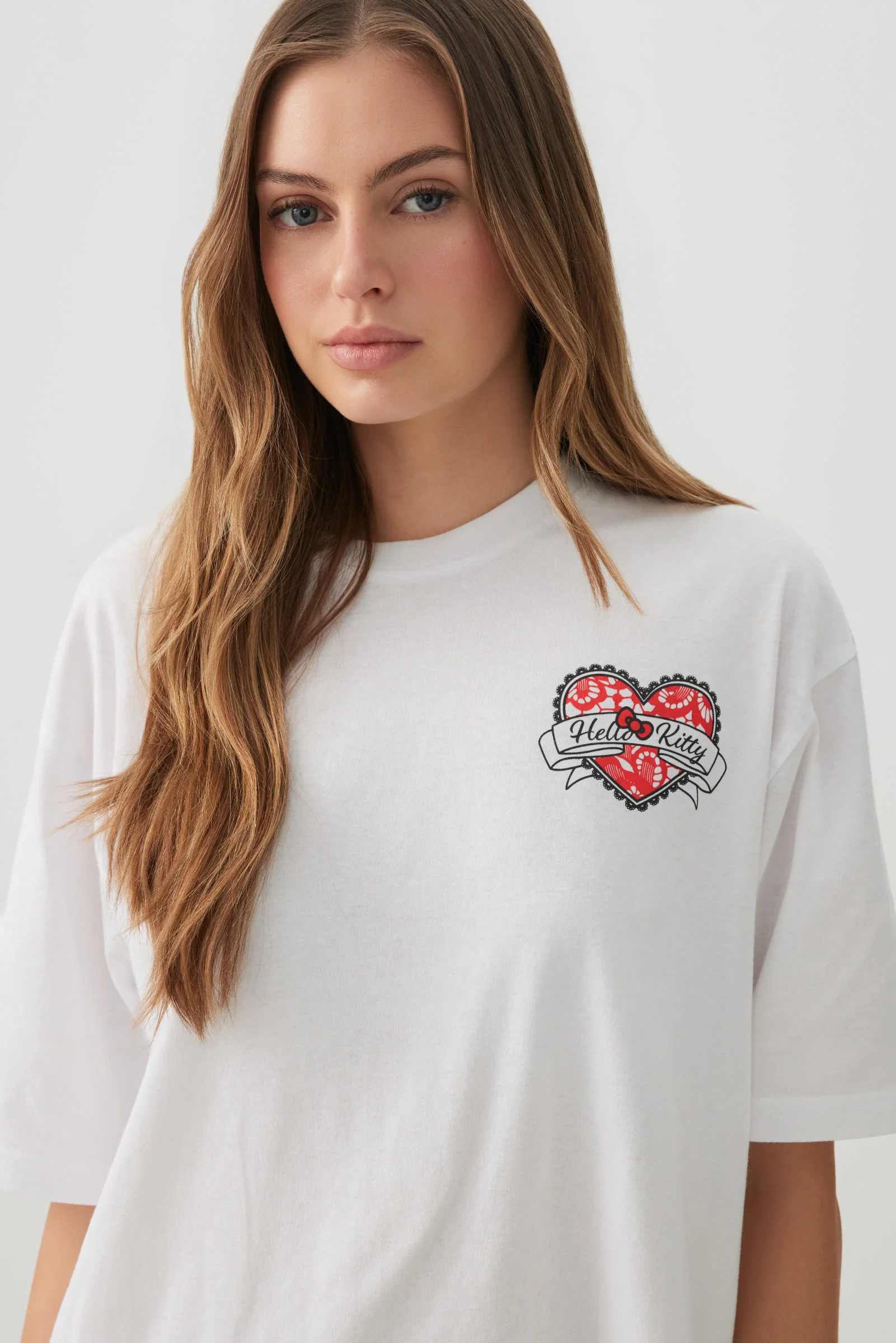 Oversized Hello Kitty T-Shirt - Image 4