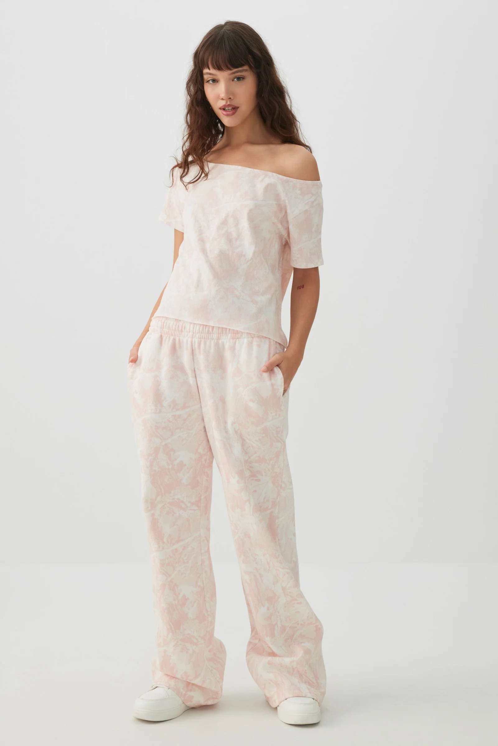 Pink Camo Wide Leg Sweatpants