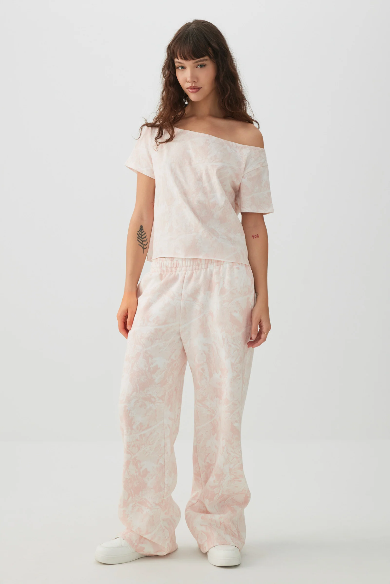 Pink Camouflage Off Shoulder T-Shirt - Image 3