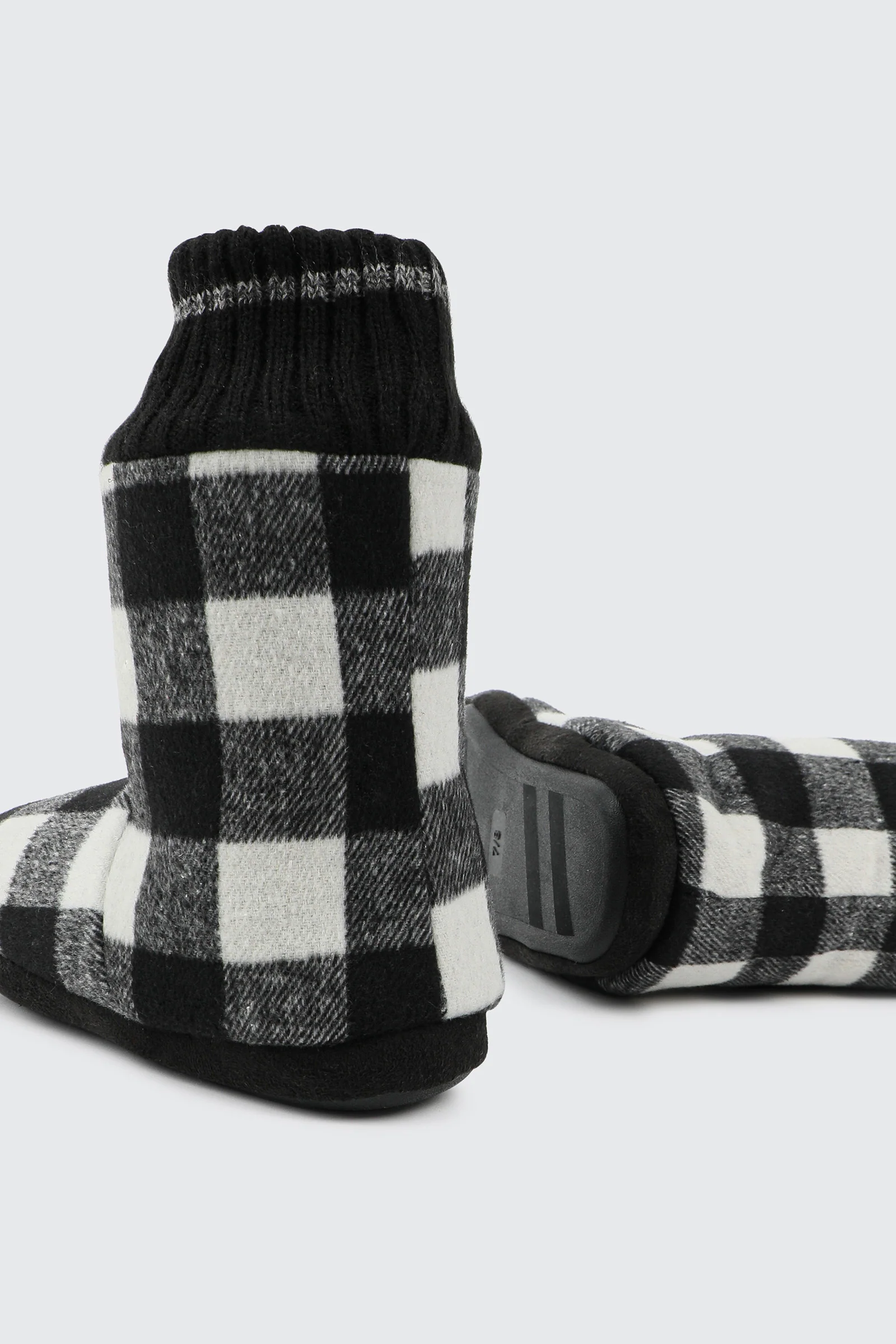 Plaid Bootie Slippers for men - Image 3