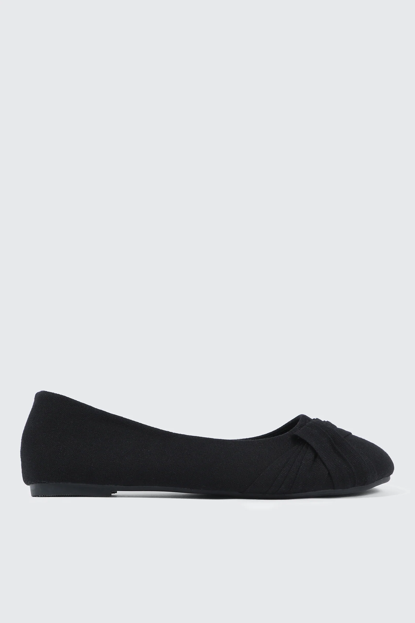 Pleated Round Toe Ballet Flats