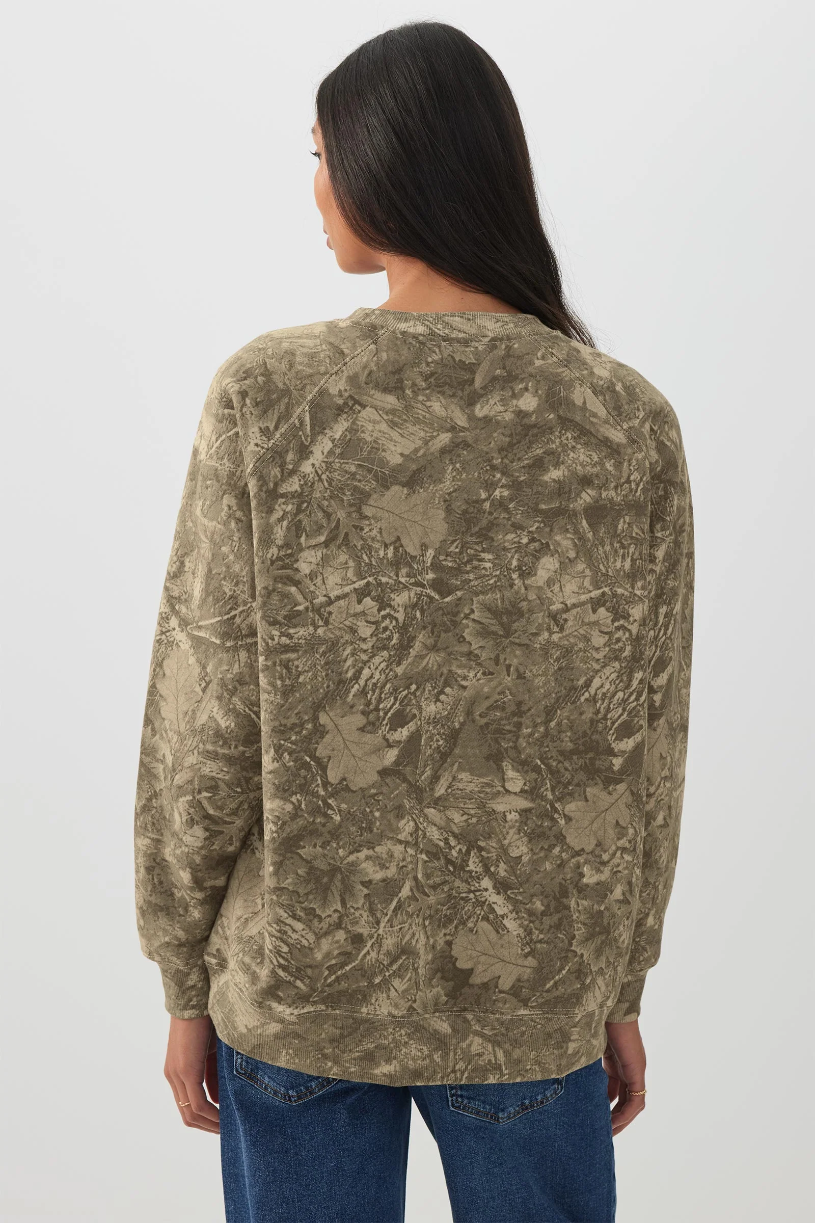 Printed Raglan Crew Neck Sweatshirt - Image 4