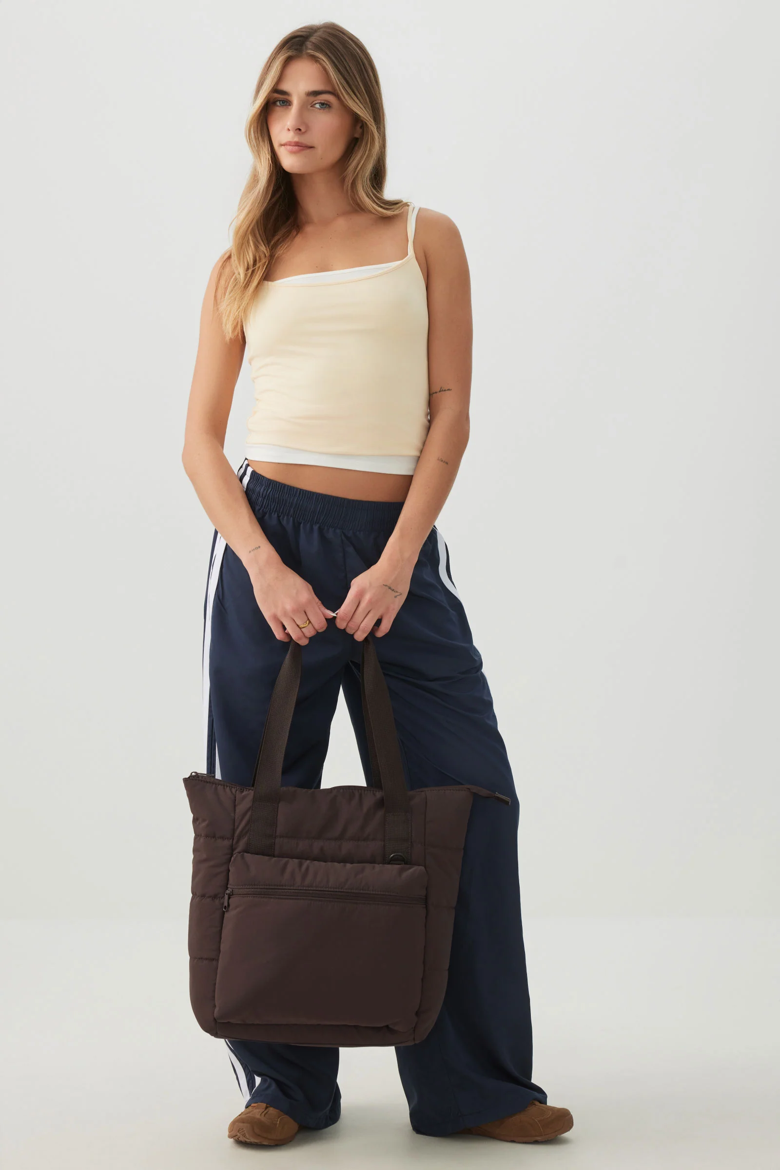 Quilted Padded Tote - Image 4