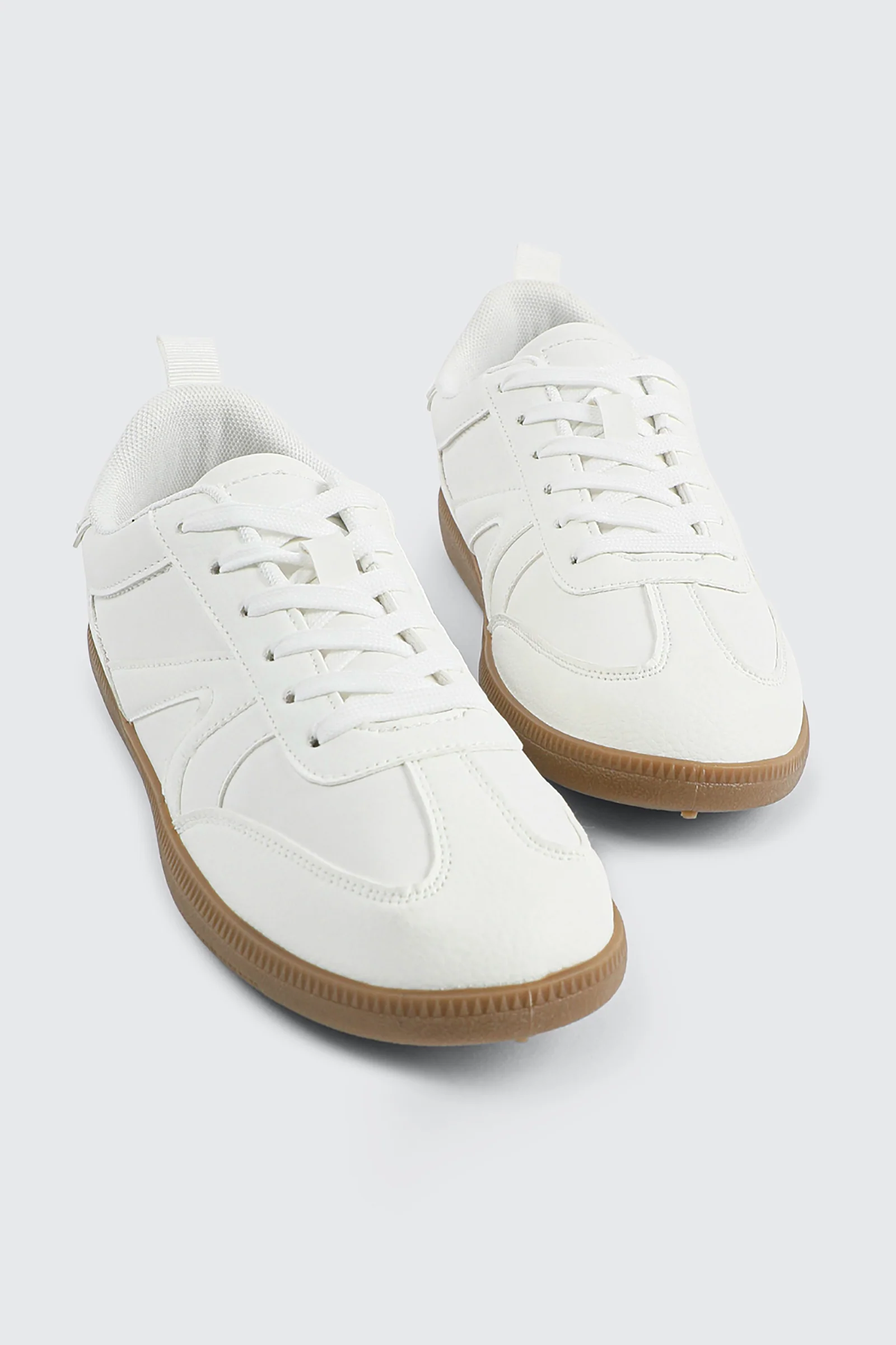 Retro Sneakers - Image 2