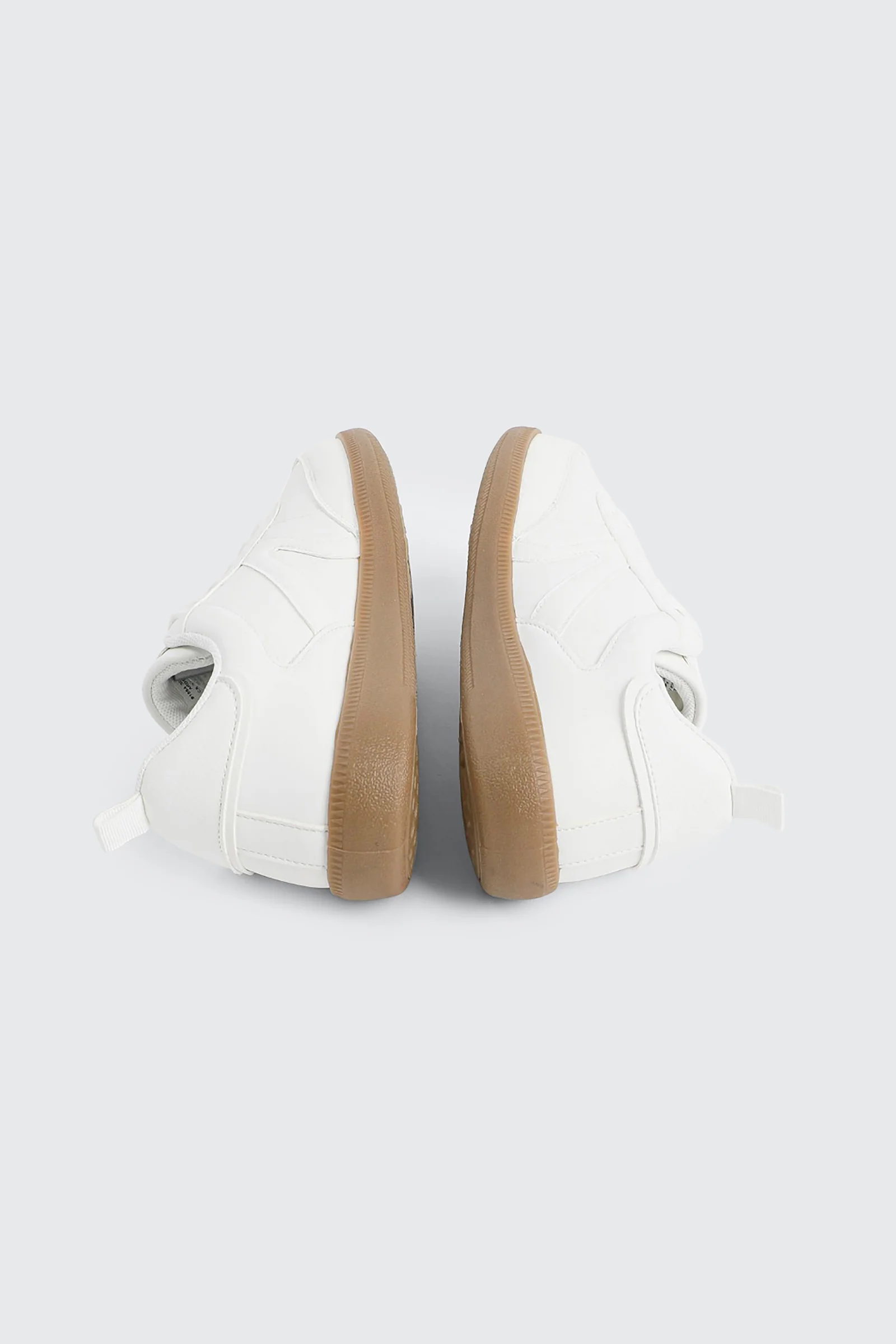 Retro Sneakers - Image 3