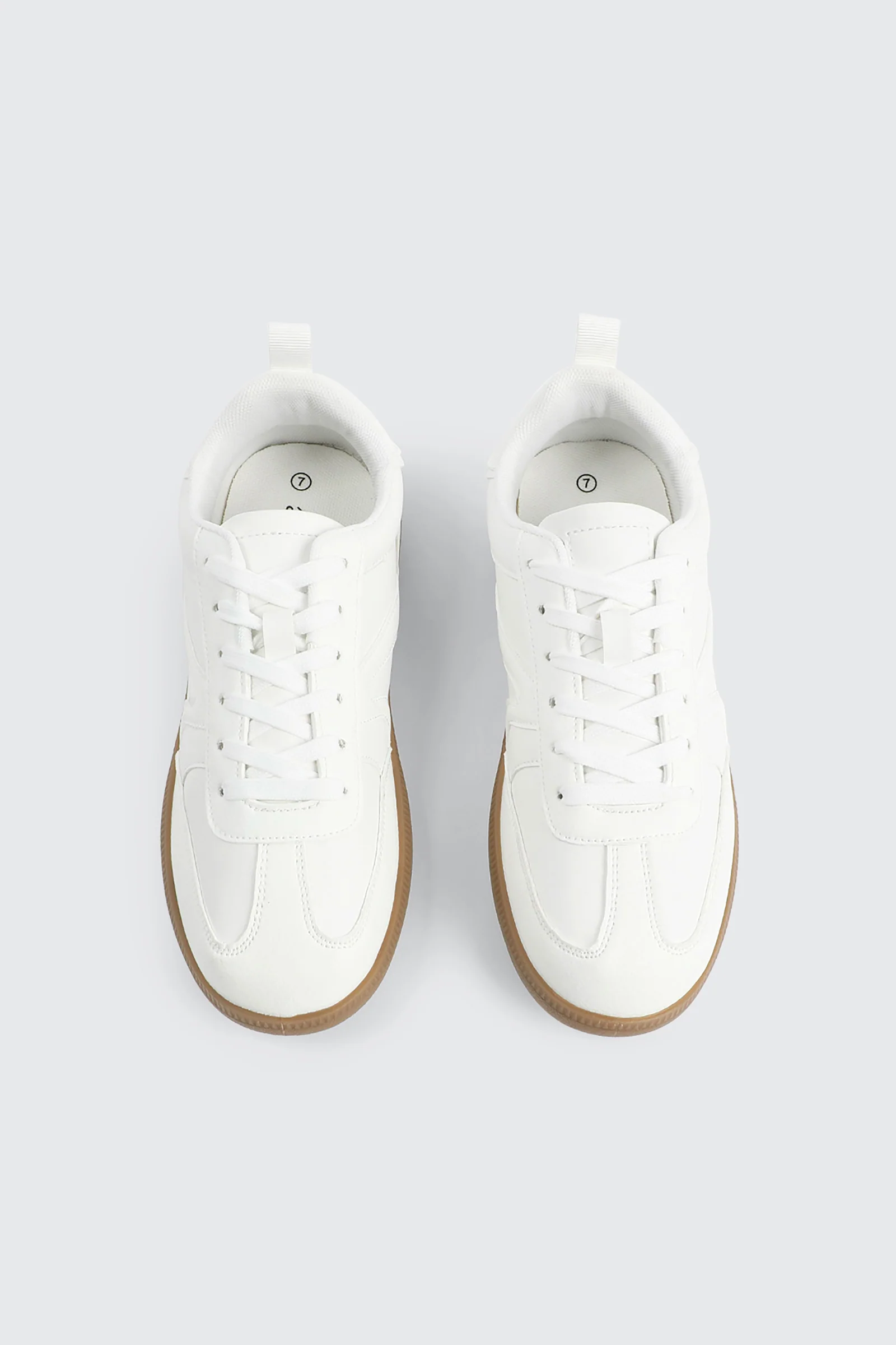Retro Sneakers - Image 4