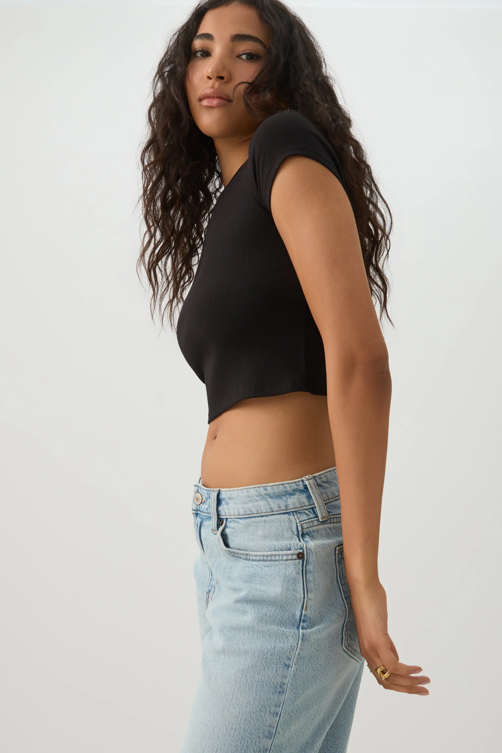 Rib Crew Neck Crop T-Shirt - Image 2
