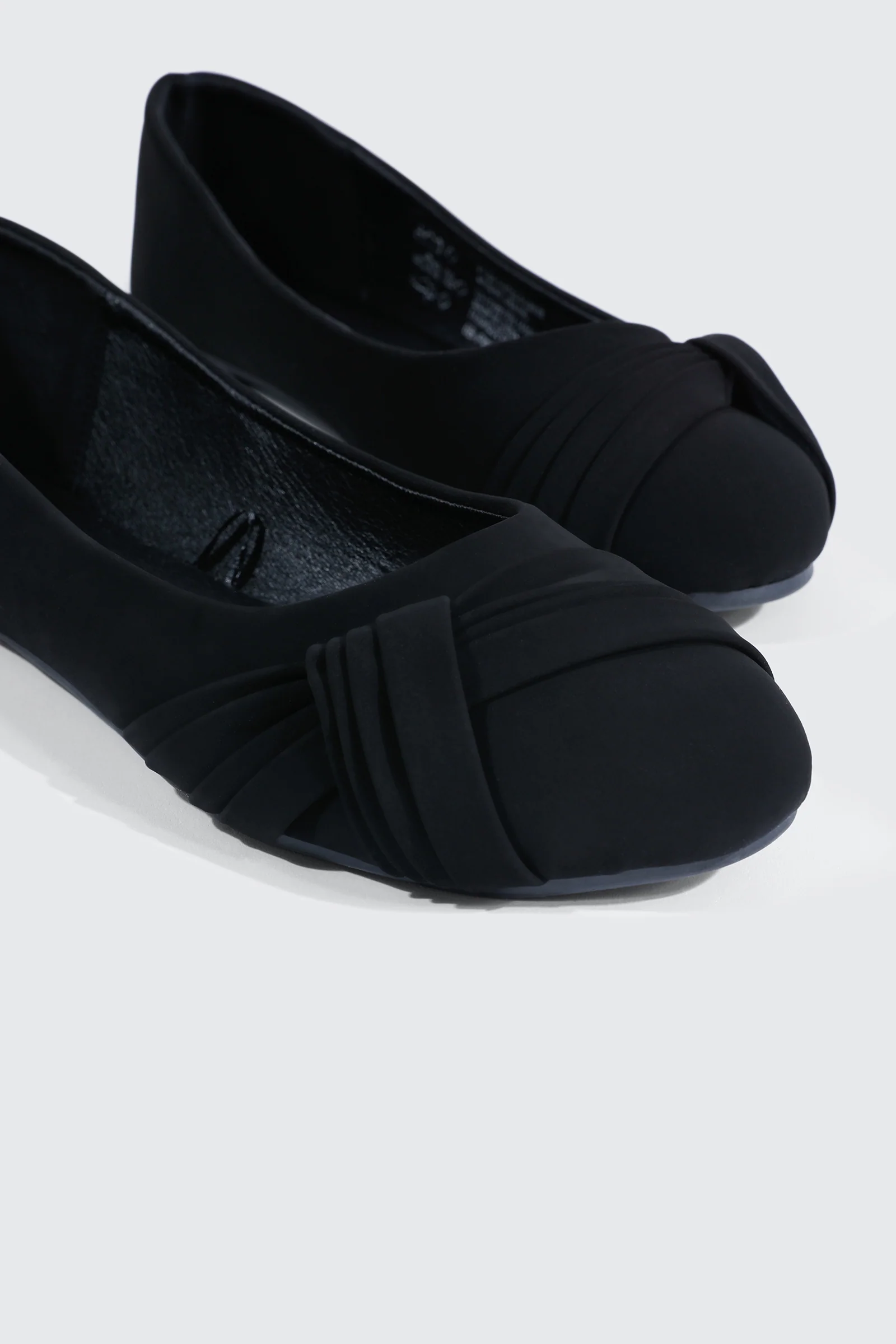 Round Toe Ballerina Flats - Image 2