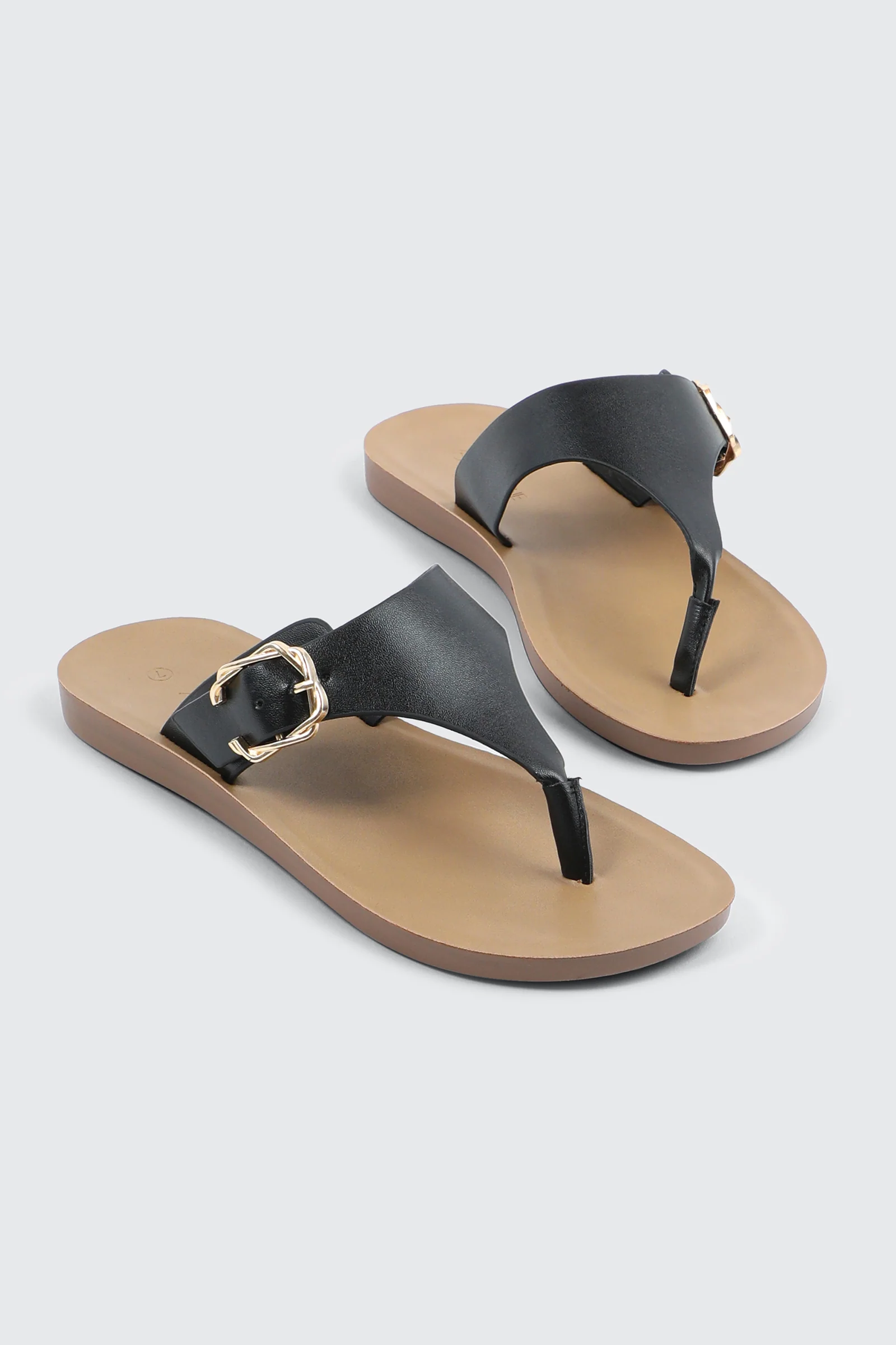 Round Toe Buckle Flat Sandals - Image 2