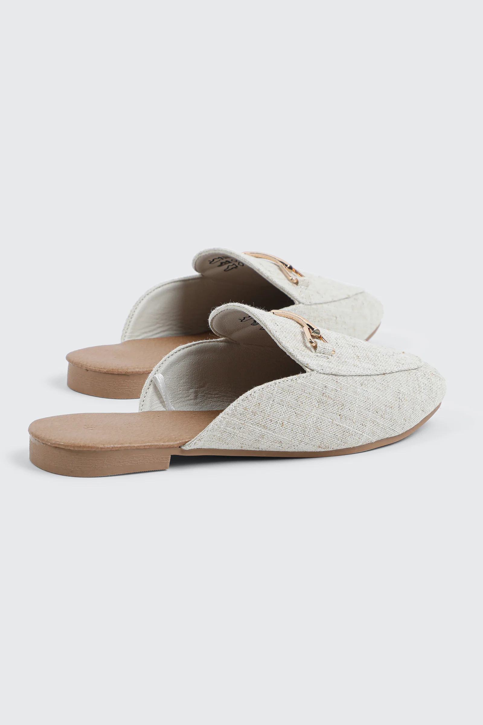 Round Toe Mules with Metal Ornament - Image 3