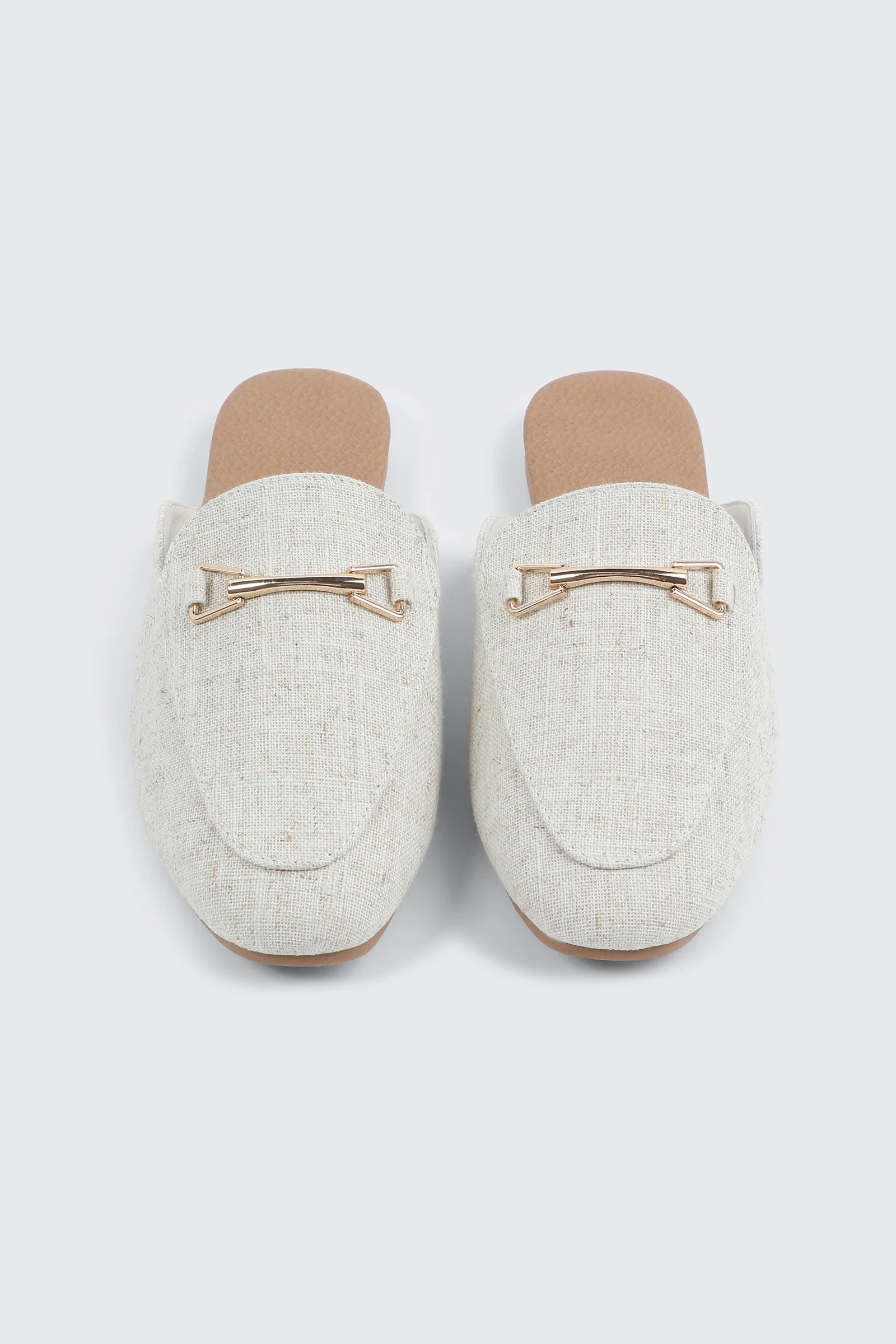 Round Toe Mules with Metal Ornament - Image 4