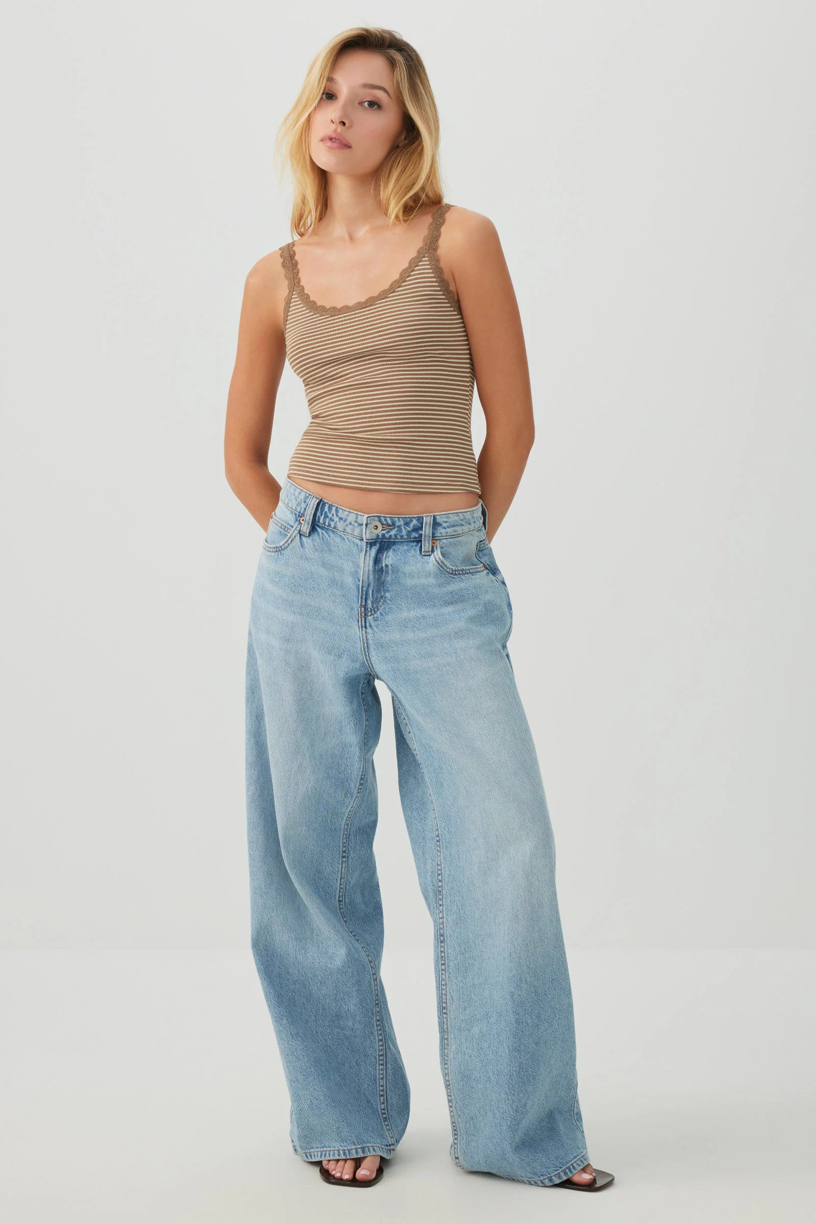 Scoop Neck Lace Trim Tank - Image 2