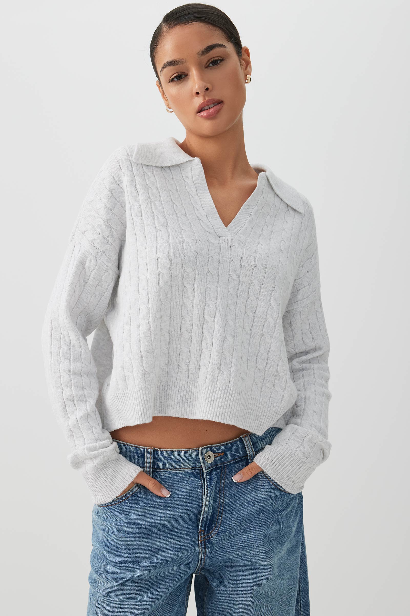 Short Johnny Collar Sweater - Image 3