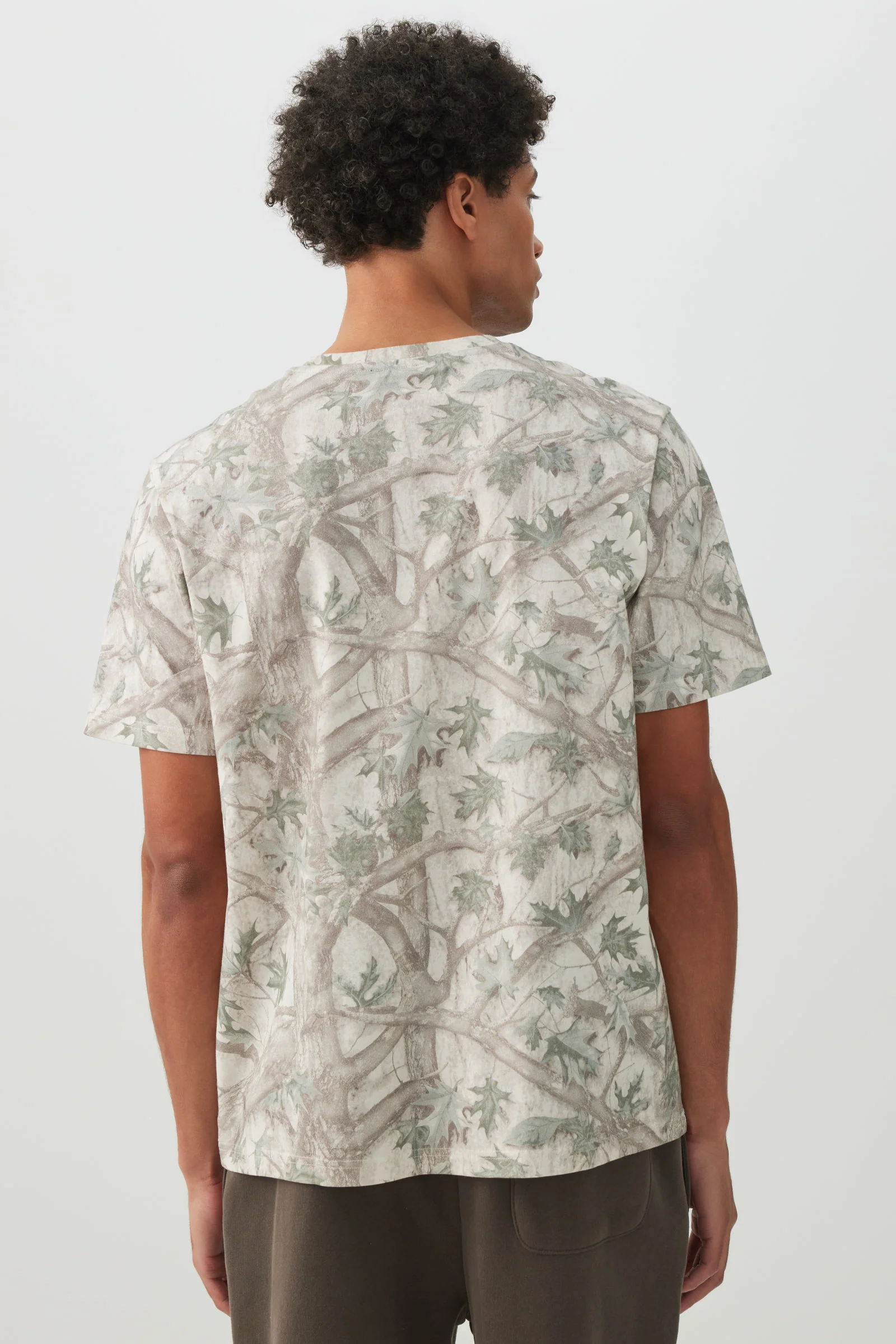 Short Sleeve Crew Neck T-Shirt - Image 4