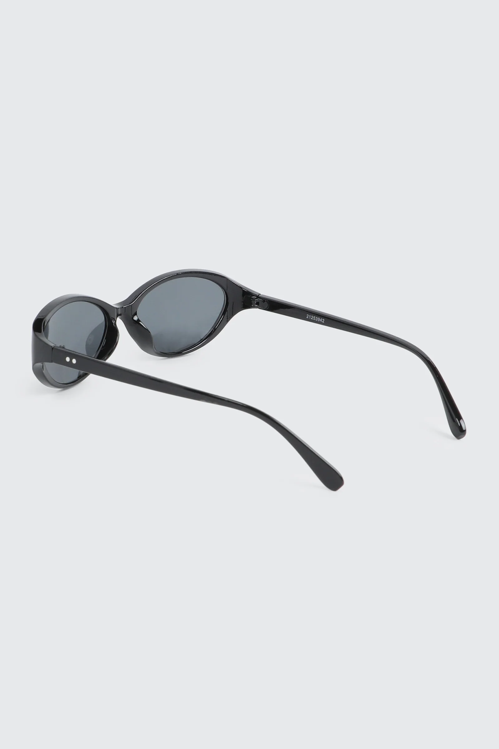 Slim Oval Sunglasses - Image 3
