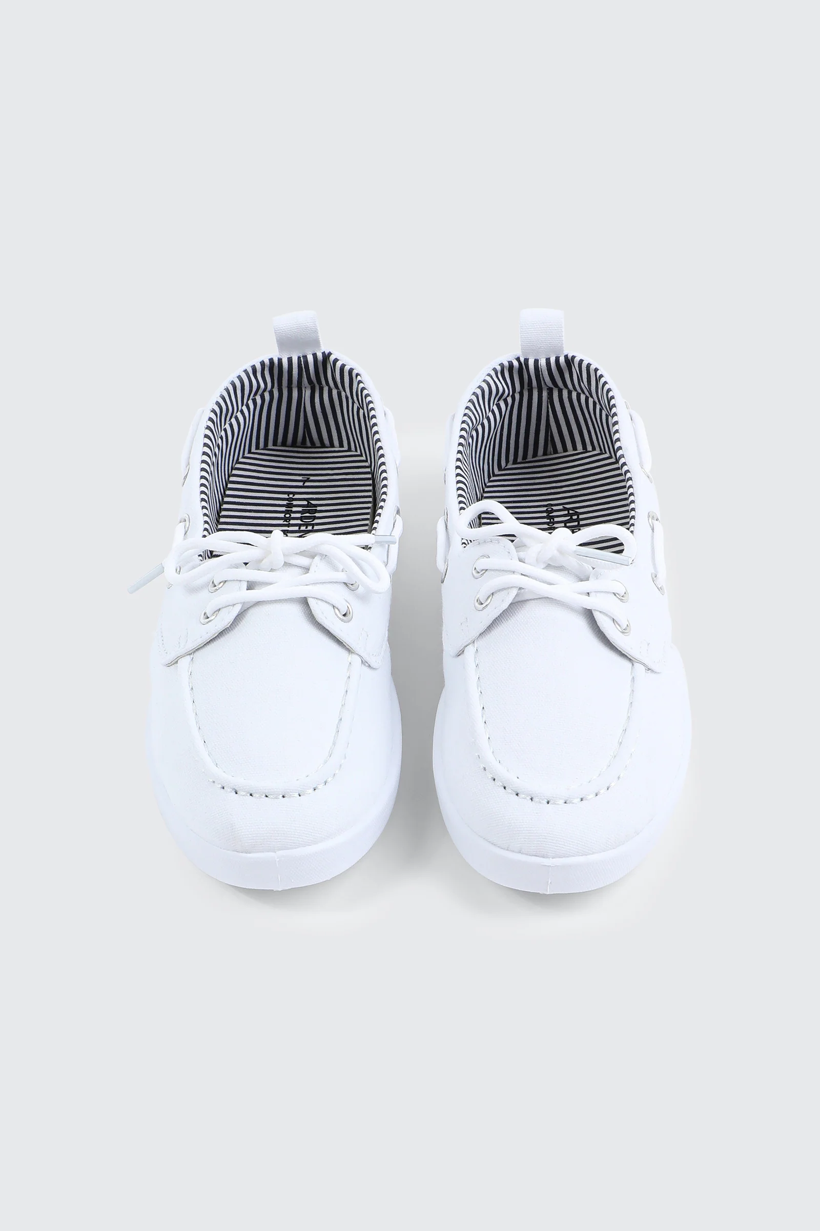 Slip-On Sneakers with Bow Detail - Image 4