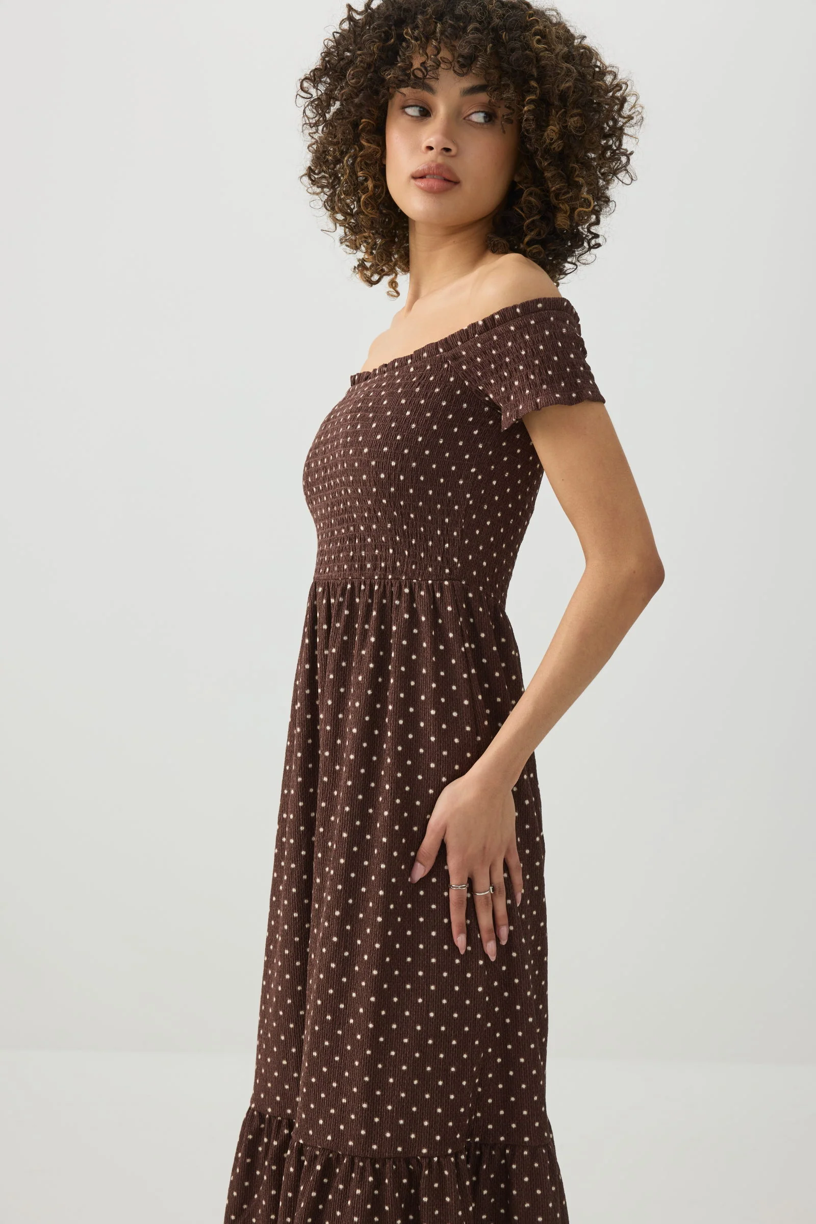 Smocked Off Shoulder Midi Dress - Image 3