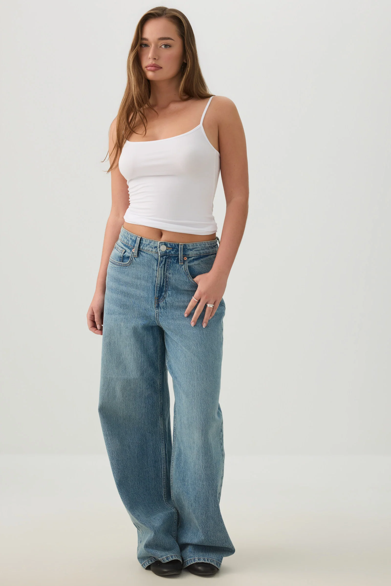Smoothcore™ Basic Scoop Neck Tank Top - Image 3
