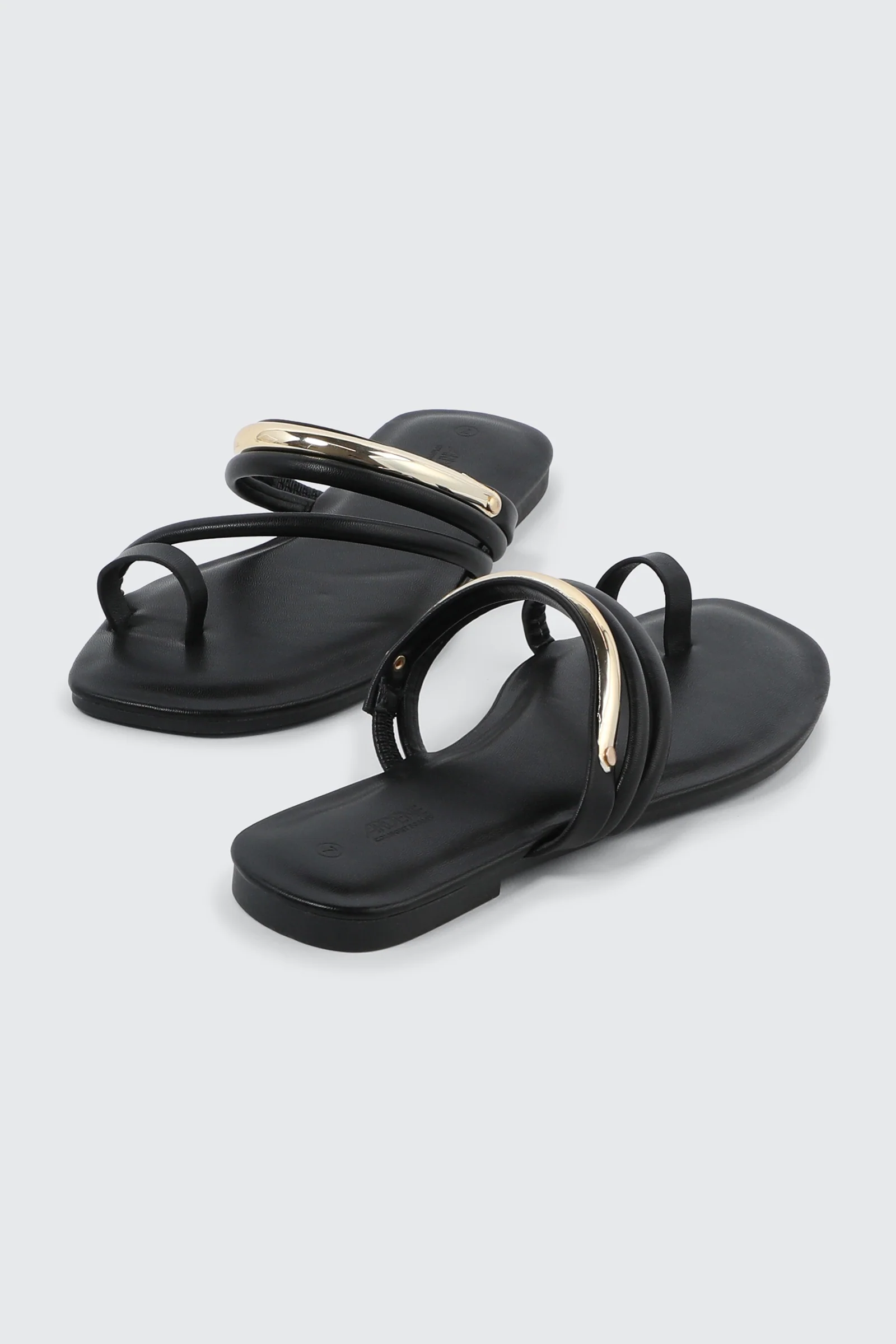 Square Toe Strappy Flat Sandals - Image 3