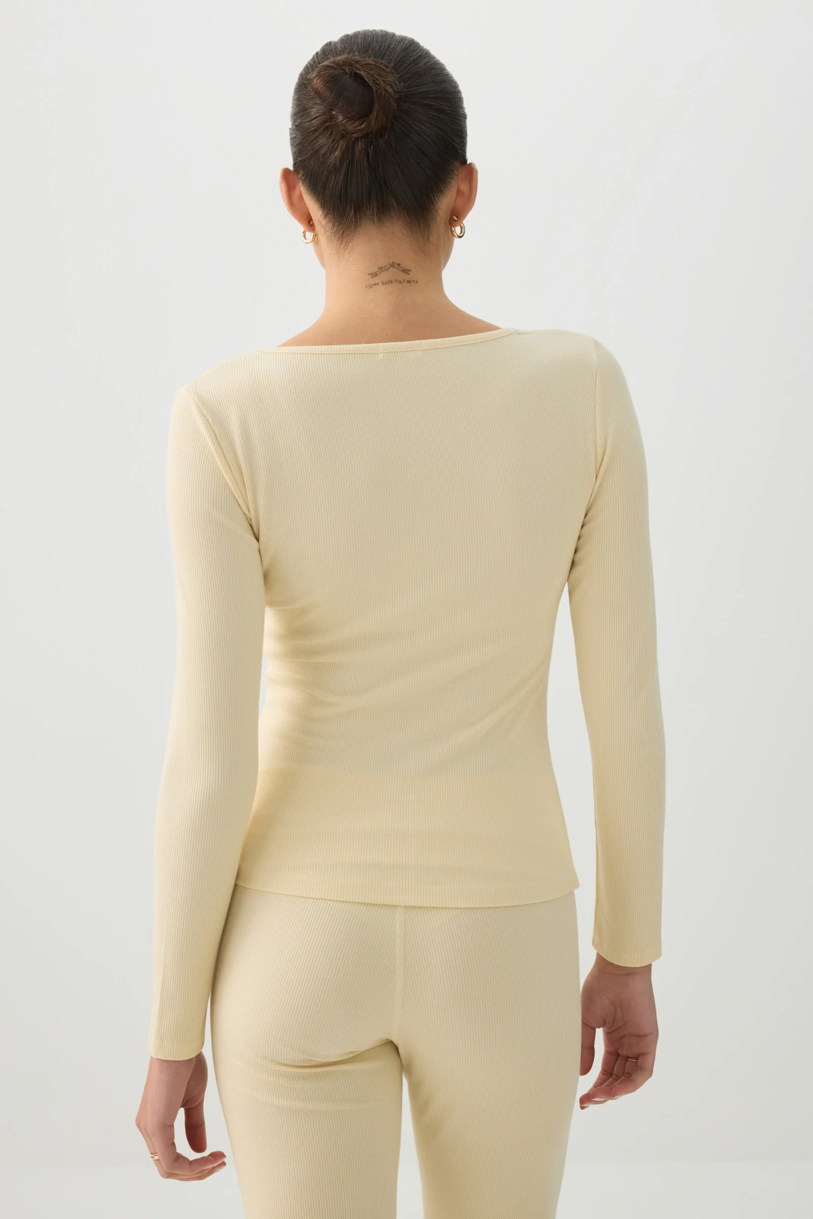Stretch Rib Scoop Neck Long Sleeve Top - Image 3
