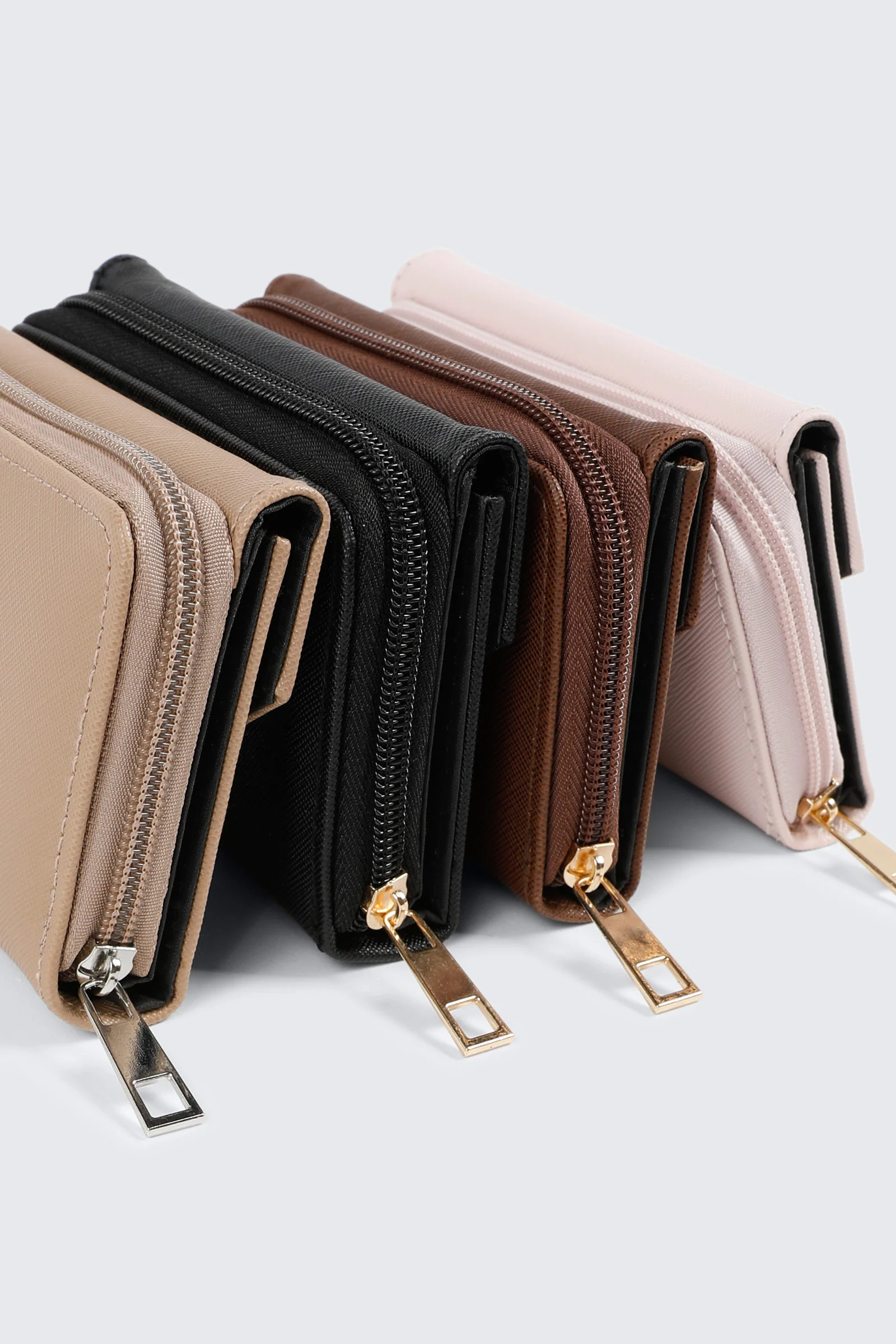 Textured Envelope Wallet - Image 4