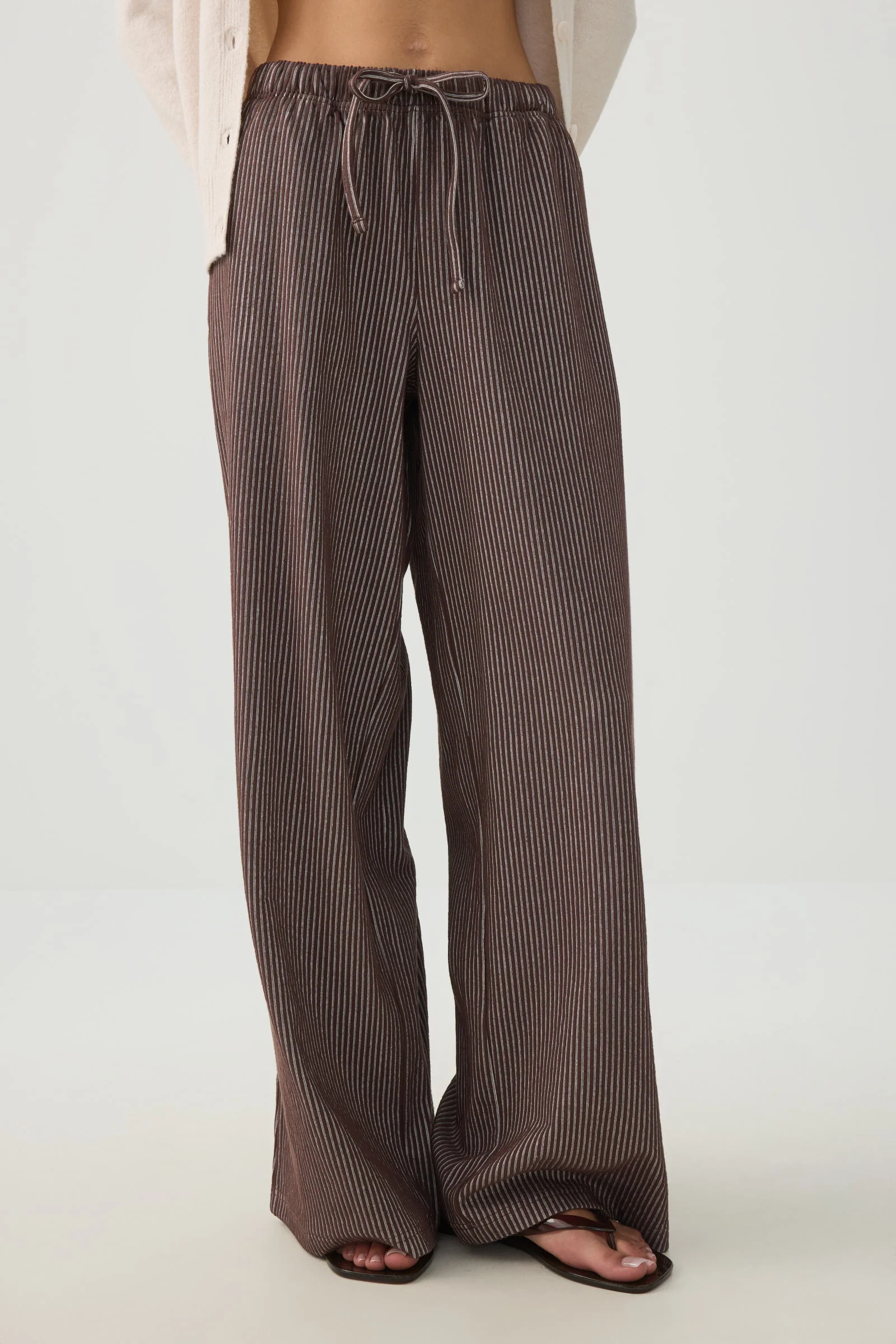Textured Wide Leg Knit Pants - Image 3