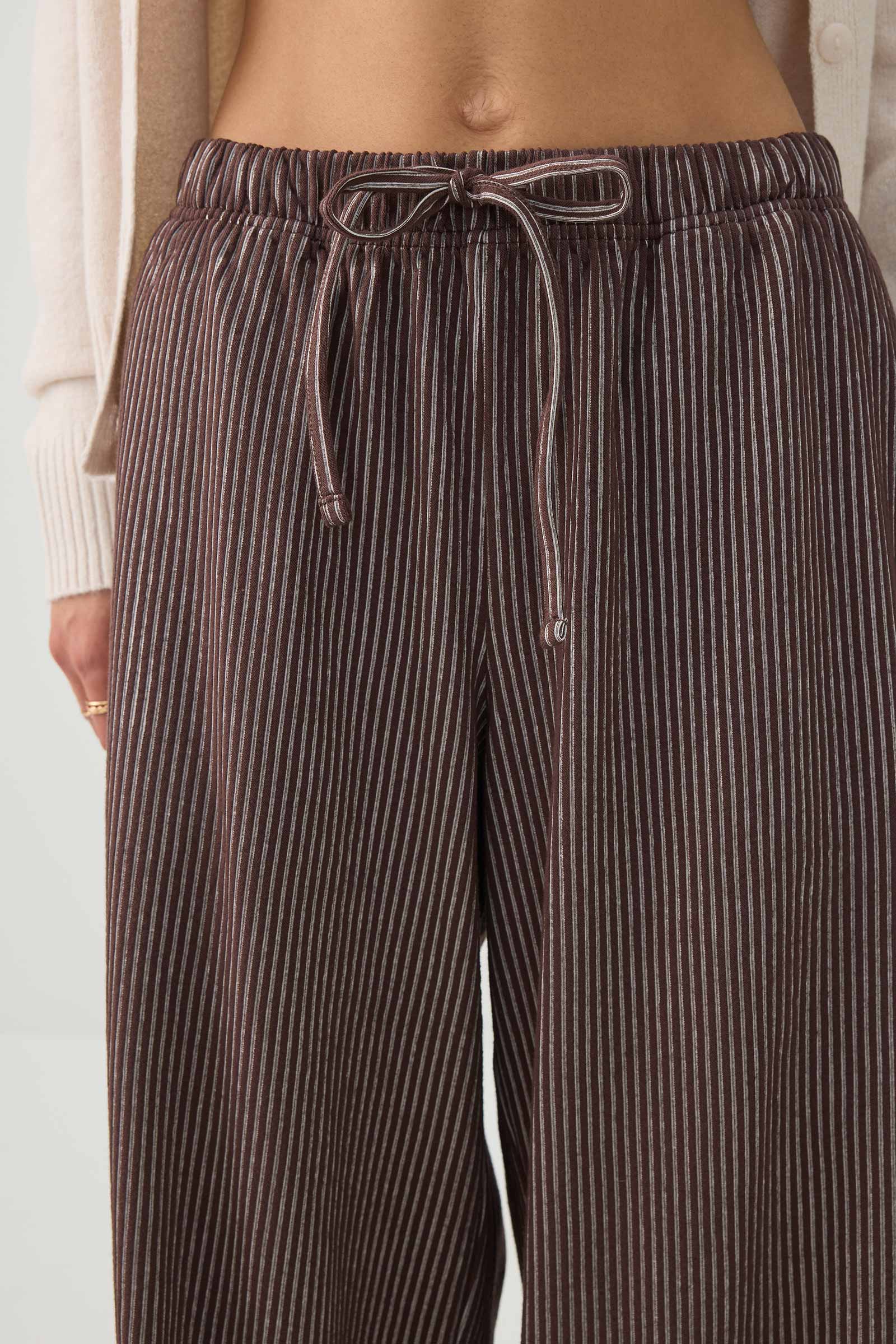 Textured Wide Leg Knit Pants - Image 4
