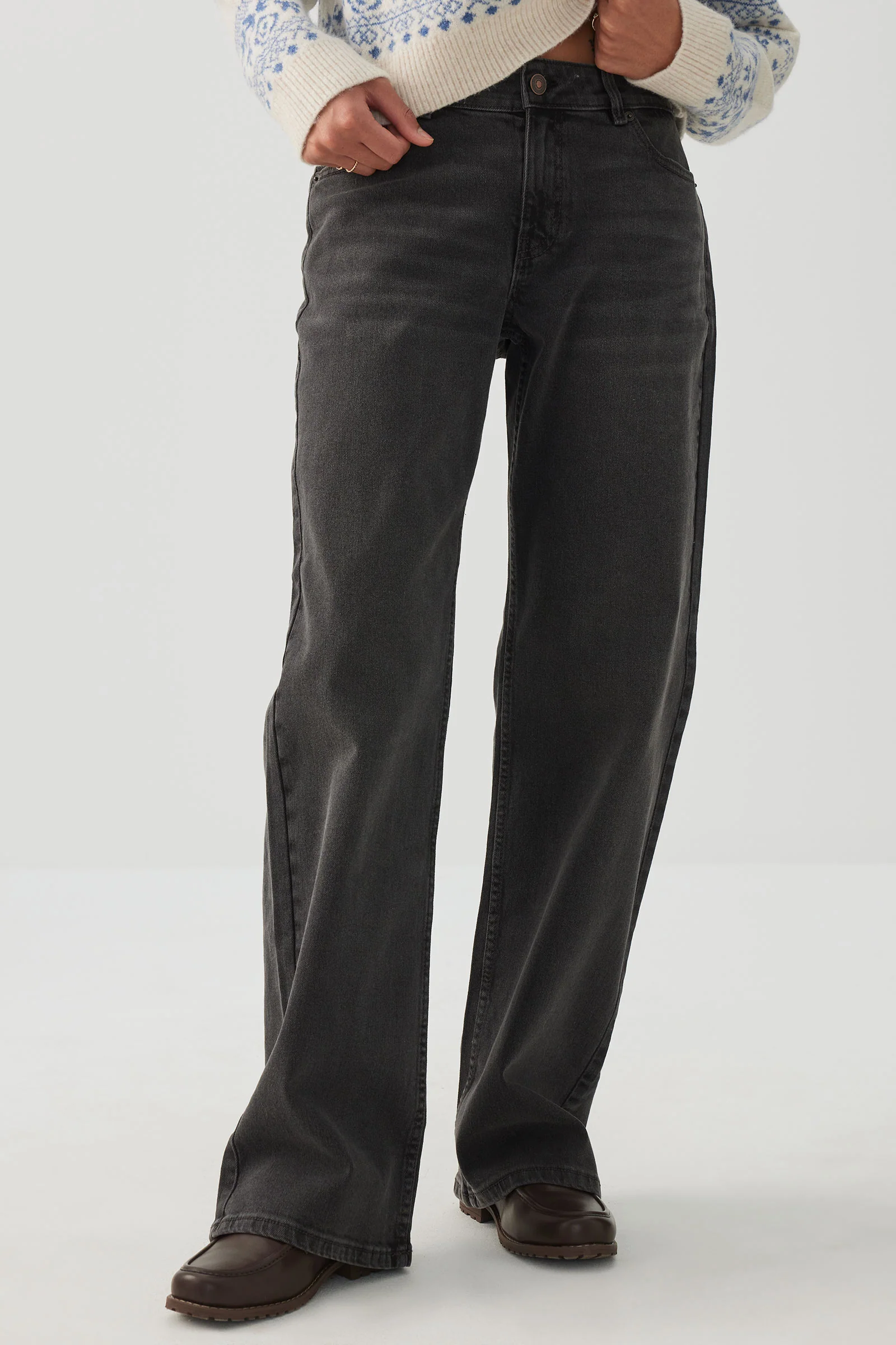 The Era Mid Rise Straight Jean - Image 2