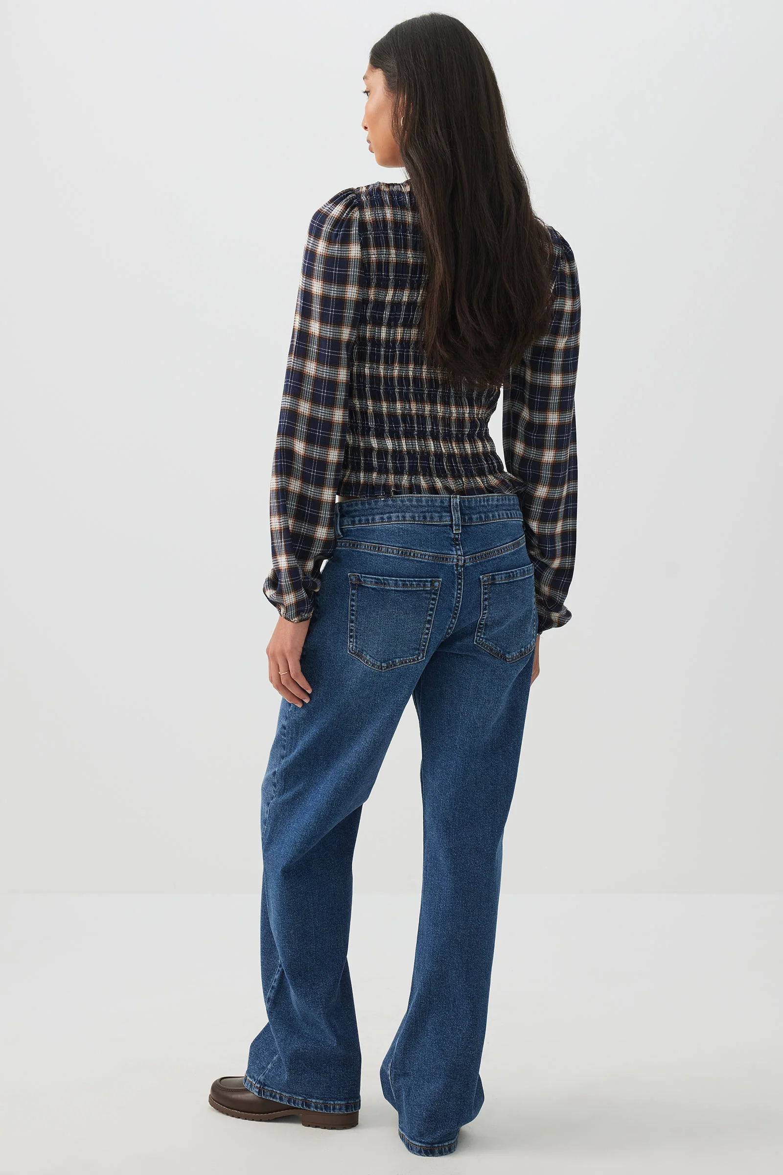 The Era Mid Rise Straight Jean - Image 4