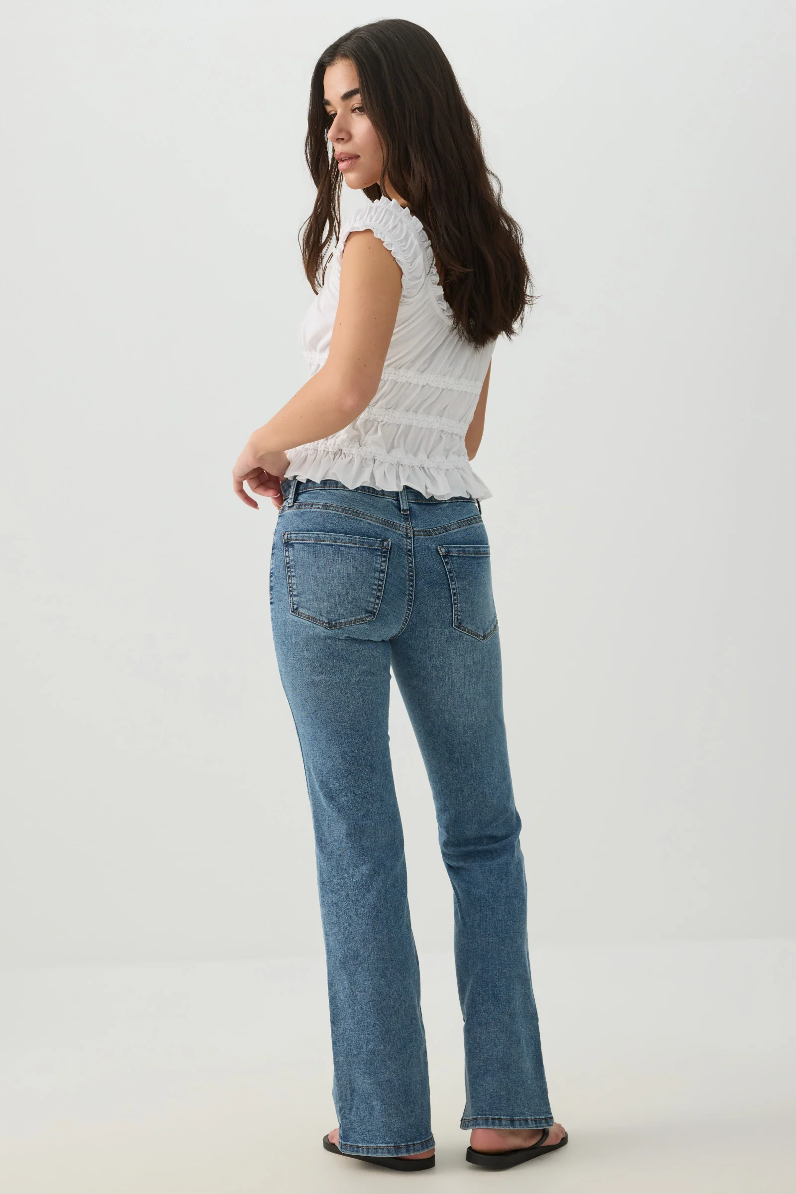 The Idol Fit Low Rise Flare Jean - Image 4