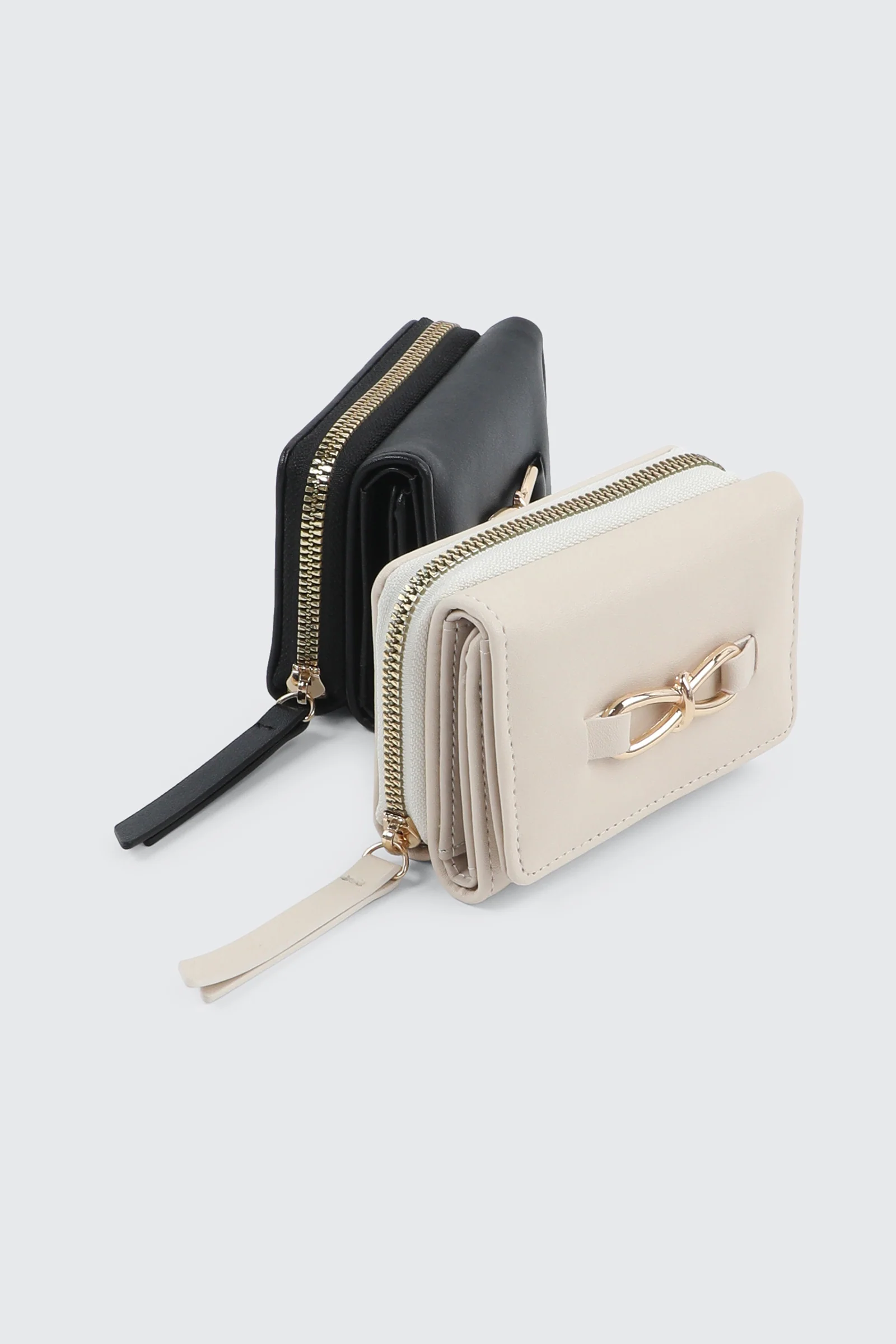 Tri-Fold Compact Wallet - Image 4