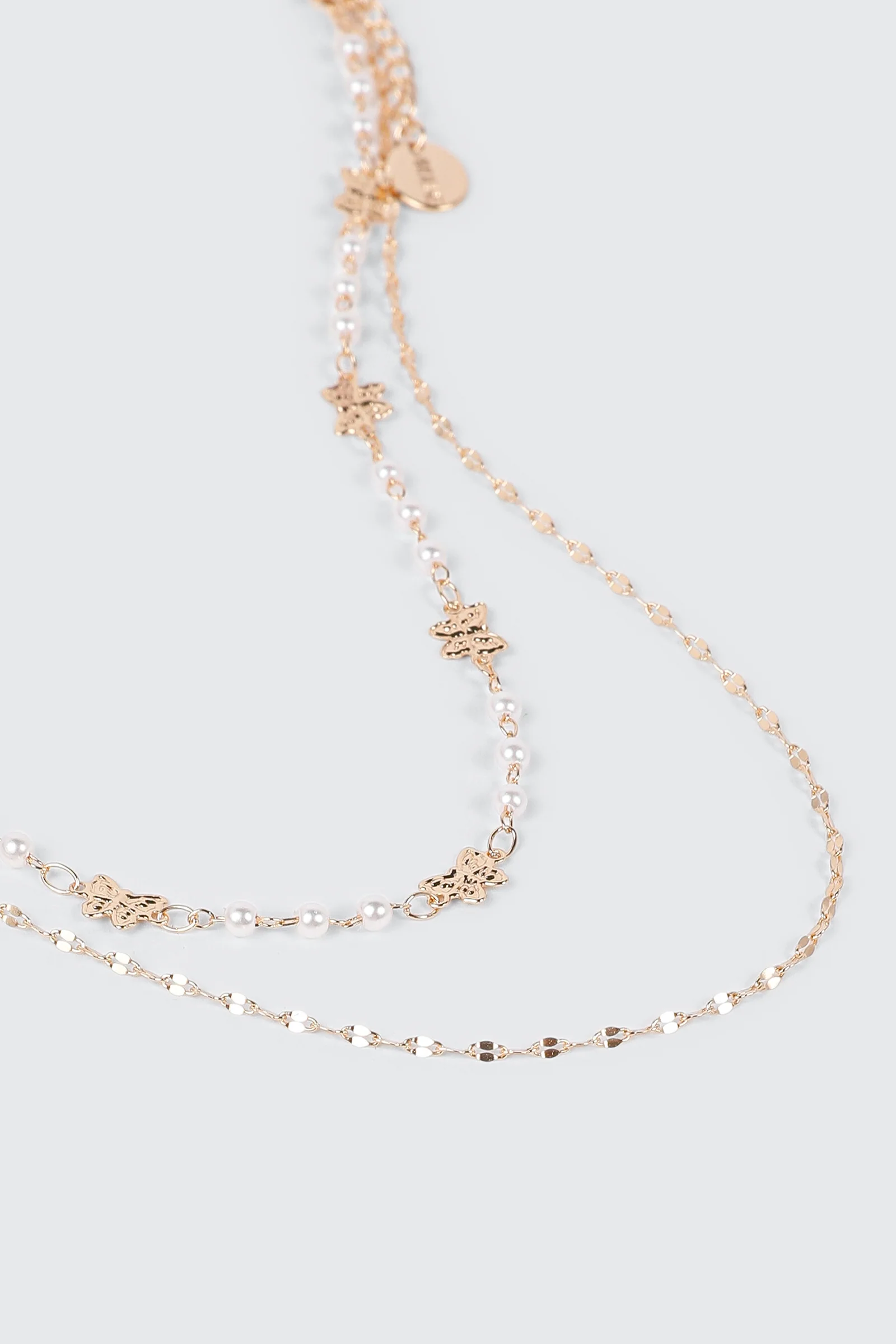 Two-Row Pearl and Bow Necklace - Image 2